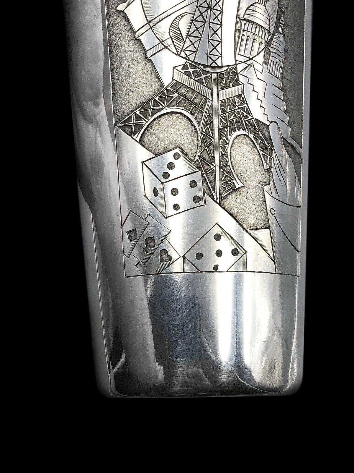 Early 20th Century Silver Plated Shaker with Decor of Poker and Paris Monuments, circa 1925 For Sale