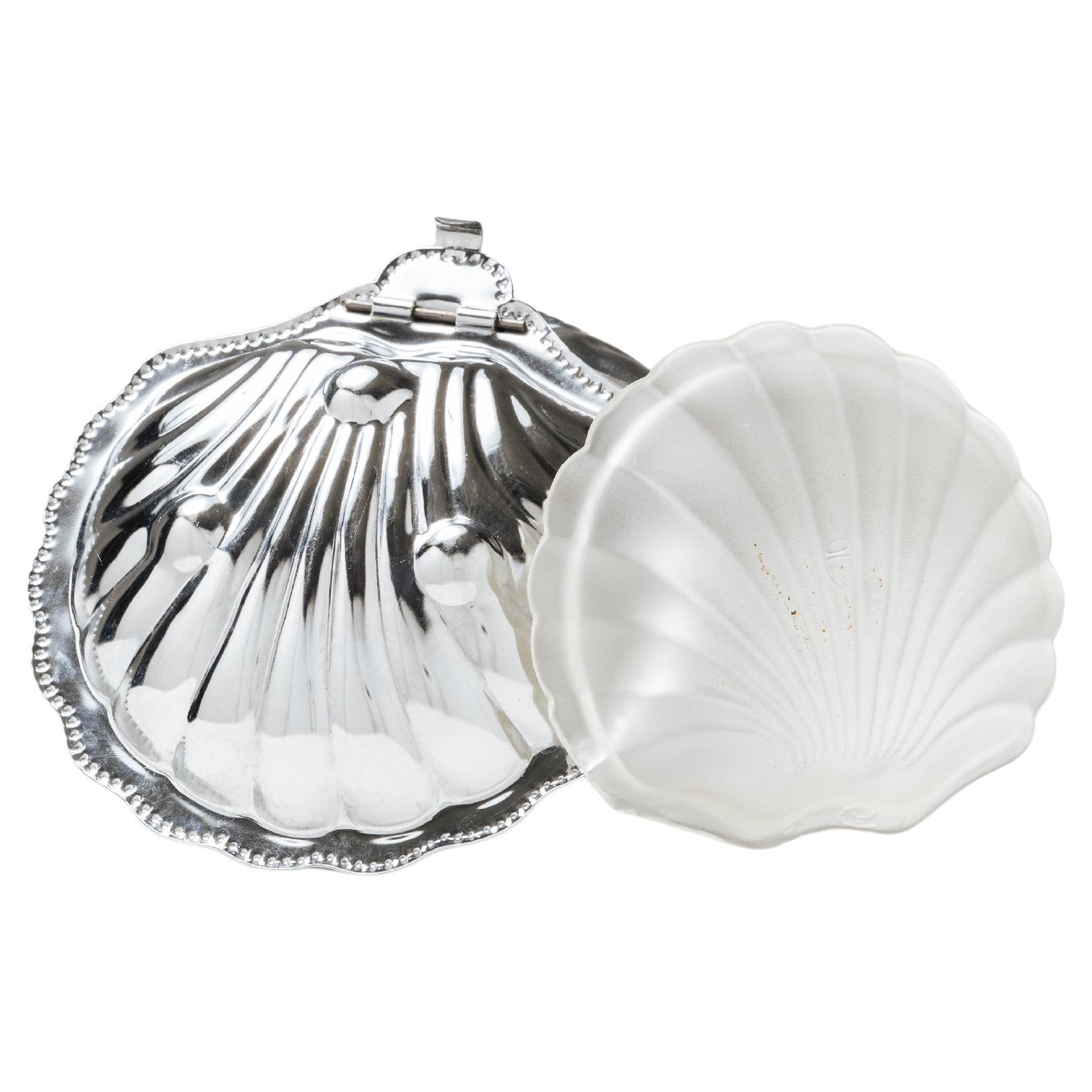 Silver-plated shell butter dish, 1970s For Sale