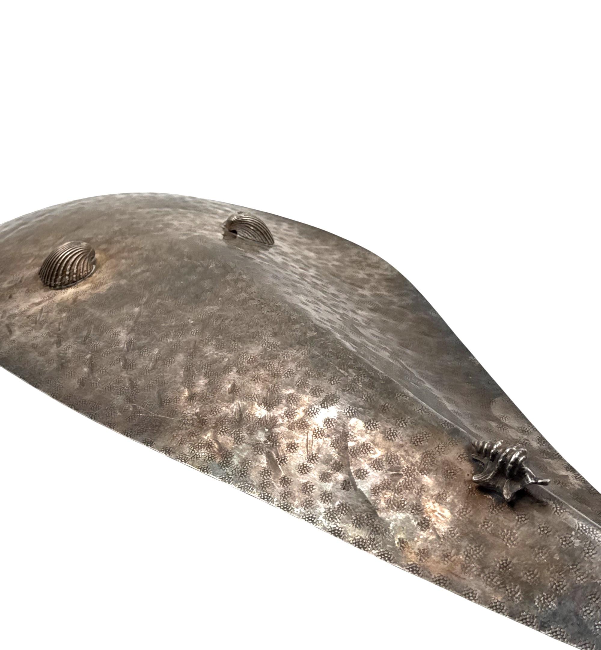 Grande ciotola/centrotavola a forma di conchiglia placcata in argento, Renato Raddi, Italia anni '70 in vendita 8