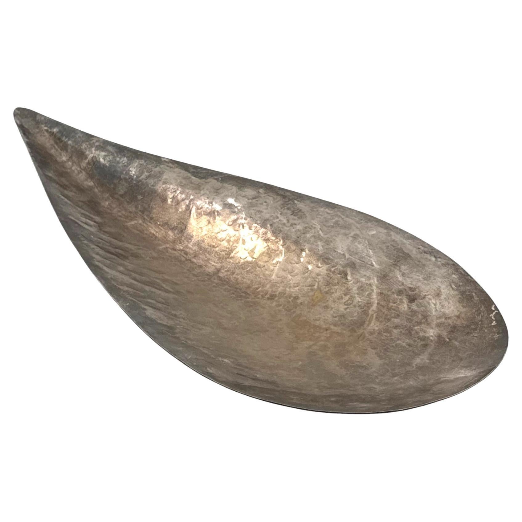 Silver-plated shell shaped great bowl / centerpiece, Renato Raddi, Italy 1970s