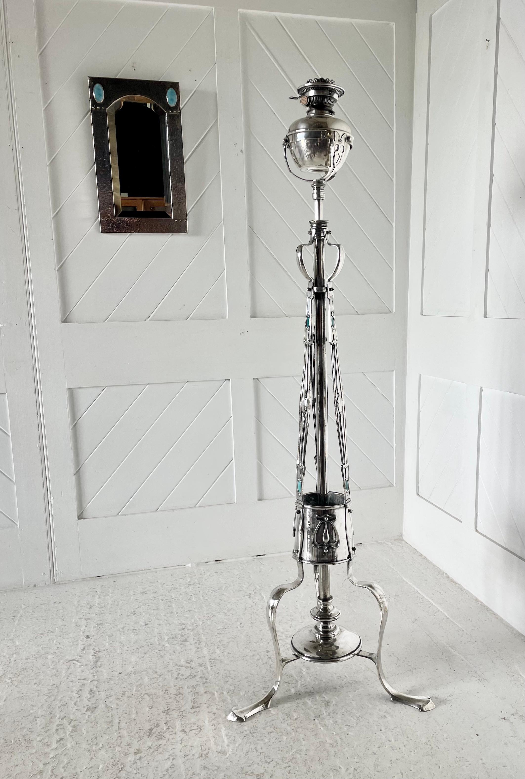 Lampada standard placcata in argento In condizioni buone in vendita a Petworth, GB