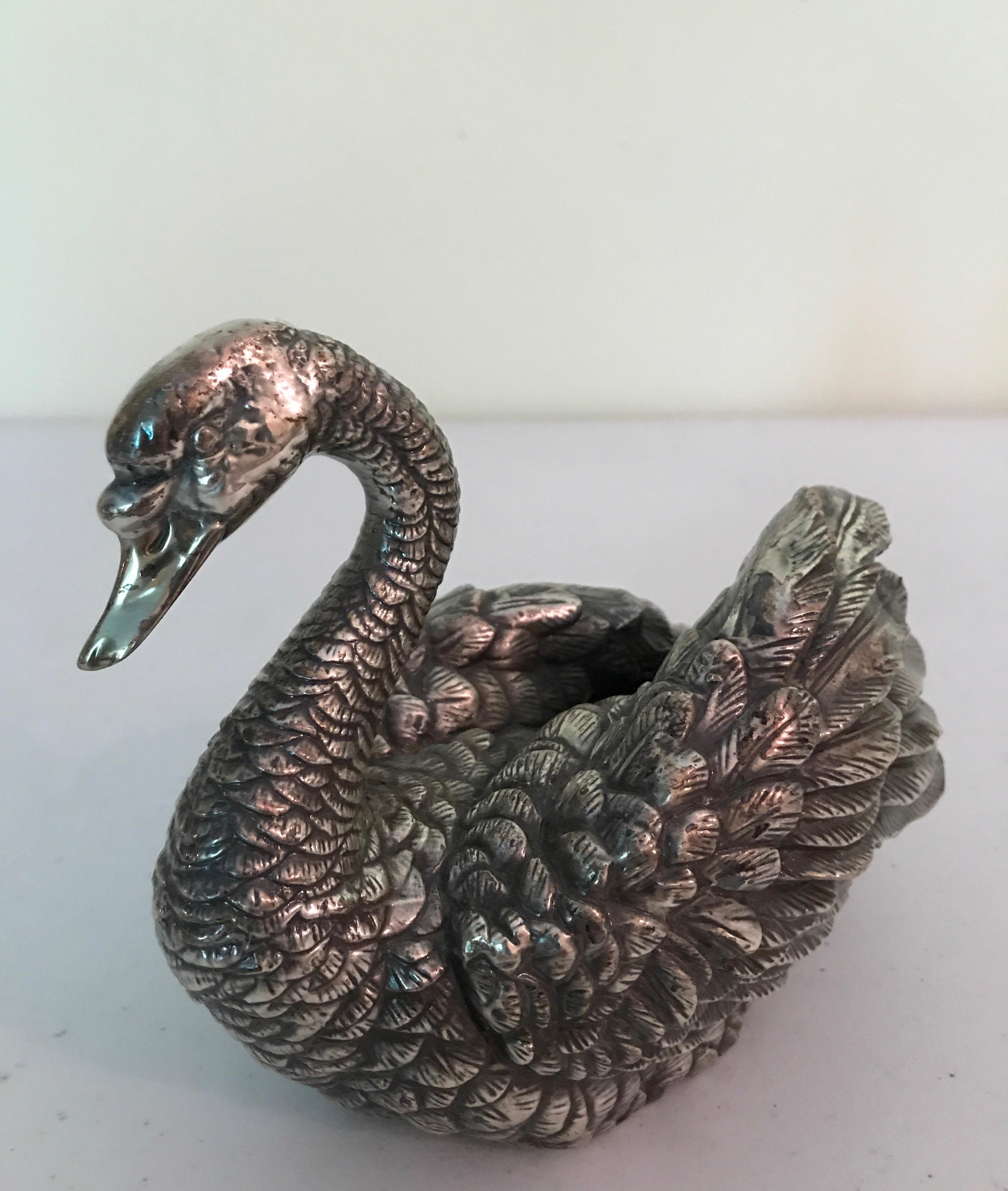 Silver Plated Swan Sculpture In Good Condition For Sale In West Palm Beach, FL