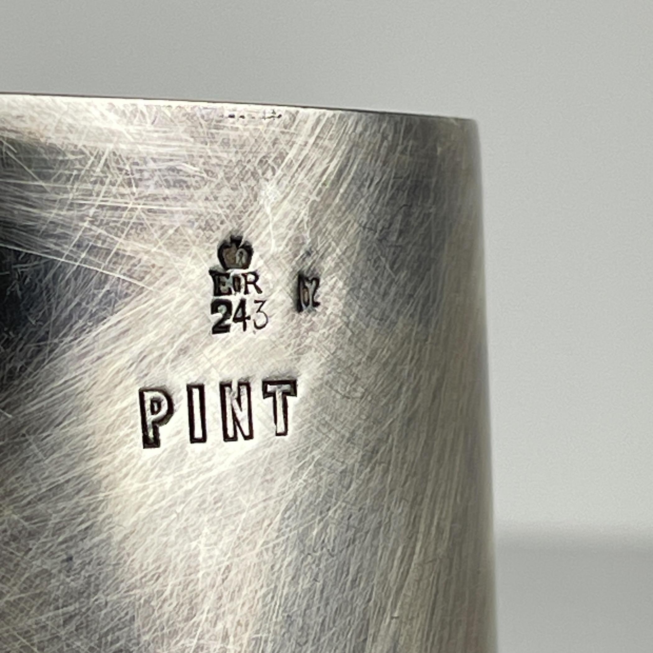 British Silver plated tankard by Elkington & Co, England for Trust Houses, England, 1962 For Sale
