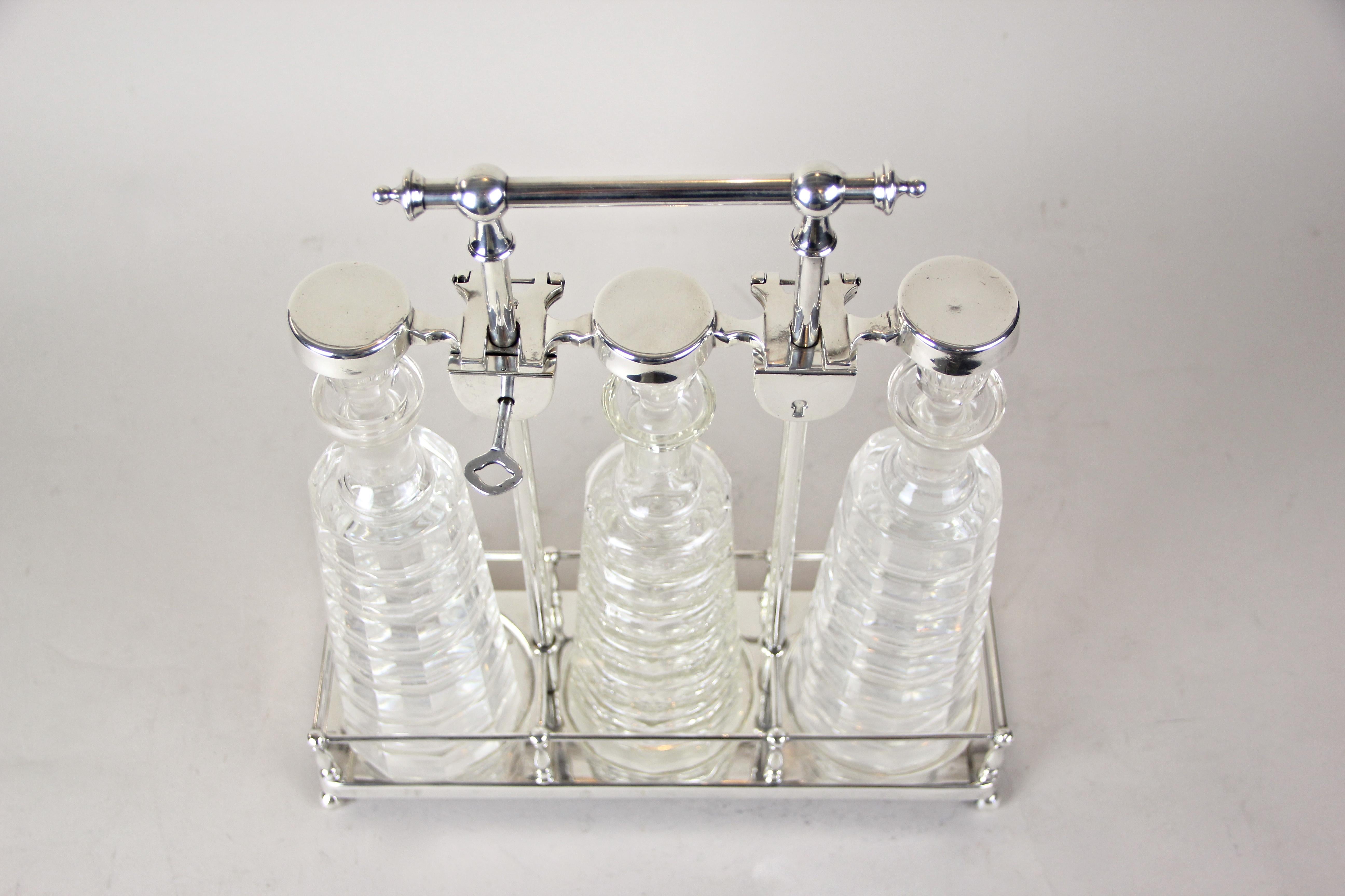 Silver Plated Three Glass Bottle Tantalus Lockable, Austria, circa 1890 12