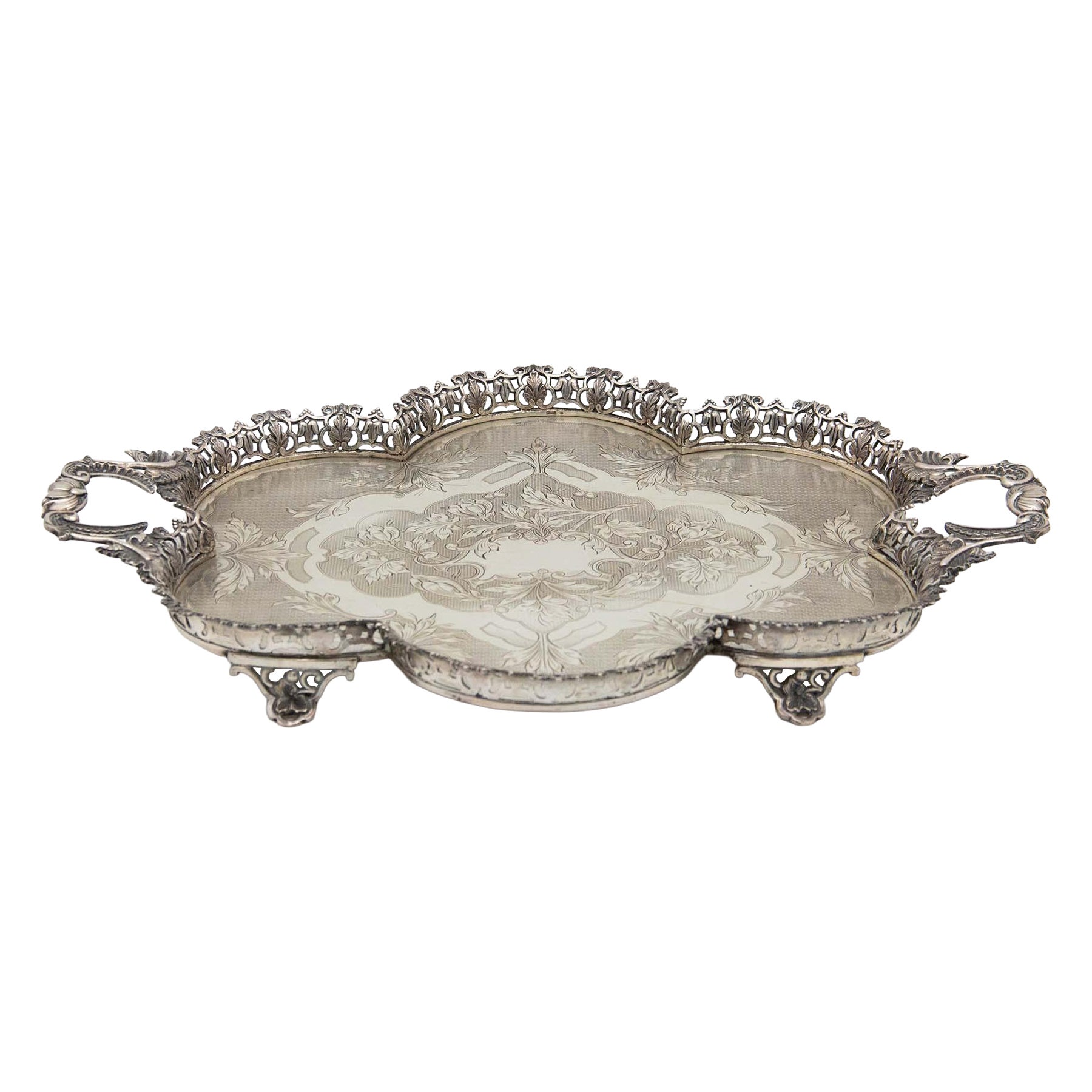 Silver plated tray with grate