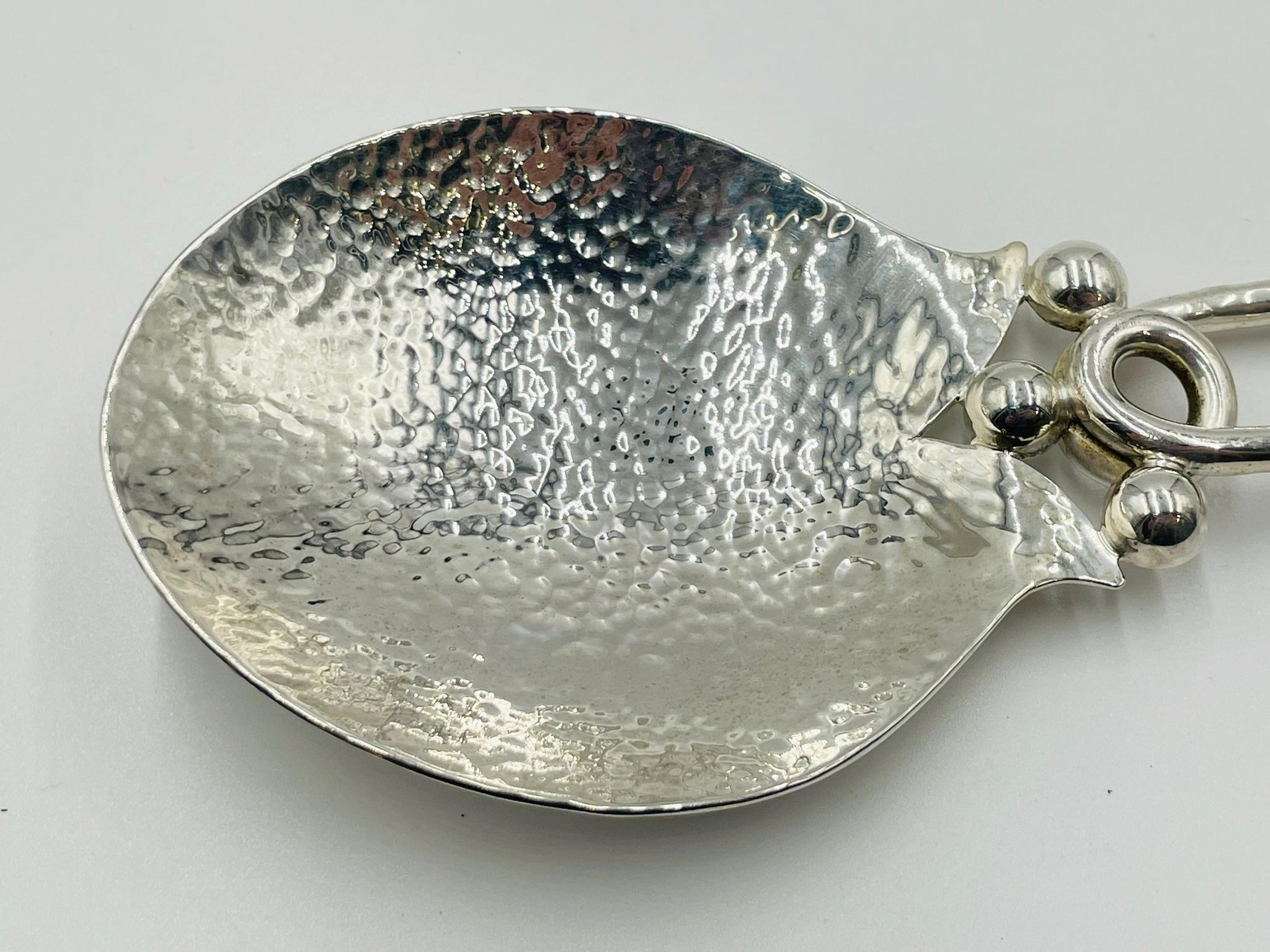 Utensili da portata con motivo a tartaruga placcati in argento di Emilia Castillo, Messicano moderno in vendita 6