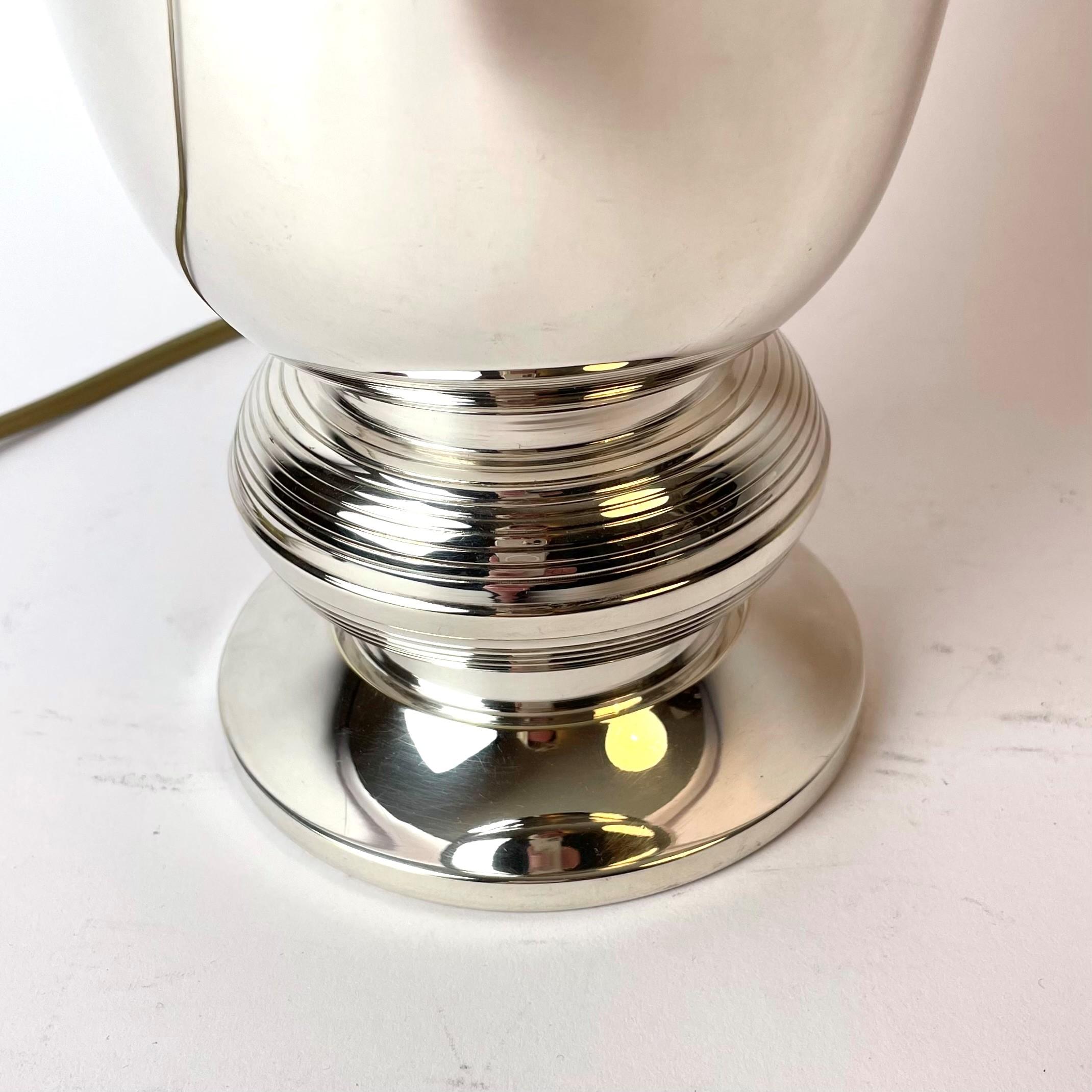Silver plated Uplight for a table. Art Deco, 1920s In Good Condition For Sale In Knivsta, SE