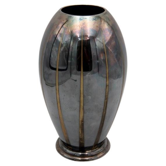 Silver-plated vase, WMF Ikora pattern, Art Deco style.