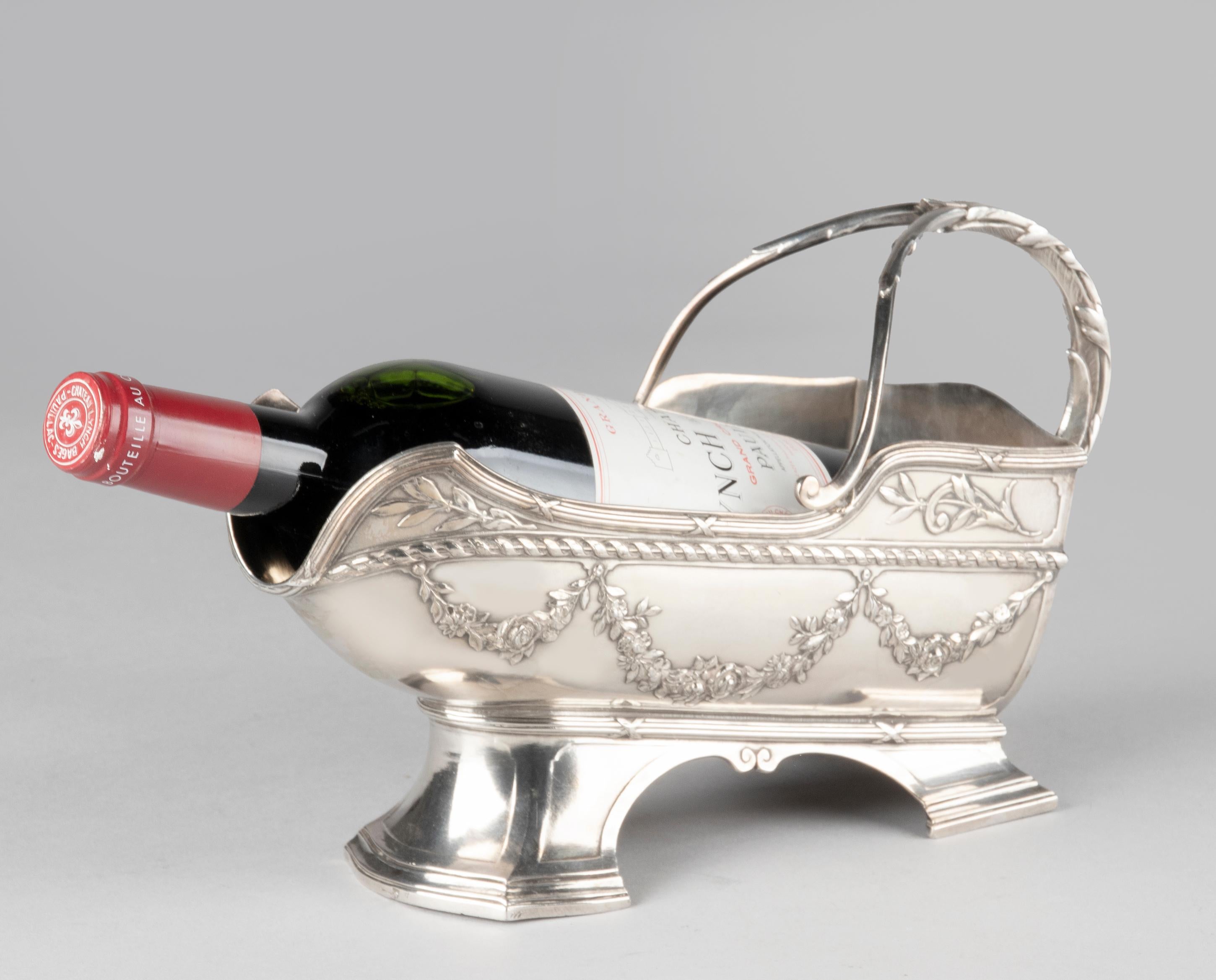 Français Porte-bouteilles de vin en métal argenté fabriqué par Minerva de style Louis XVI