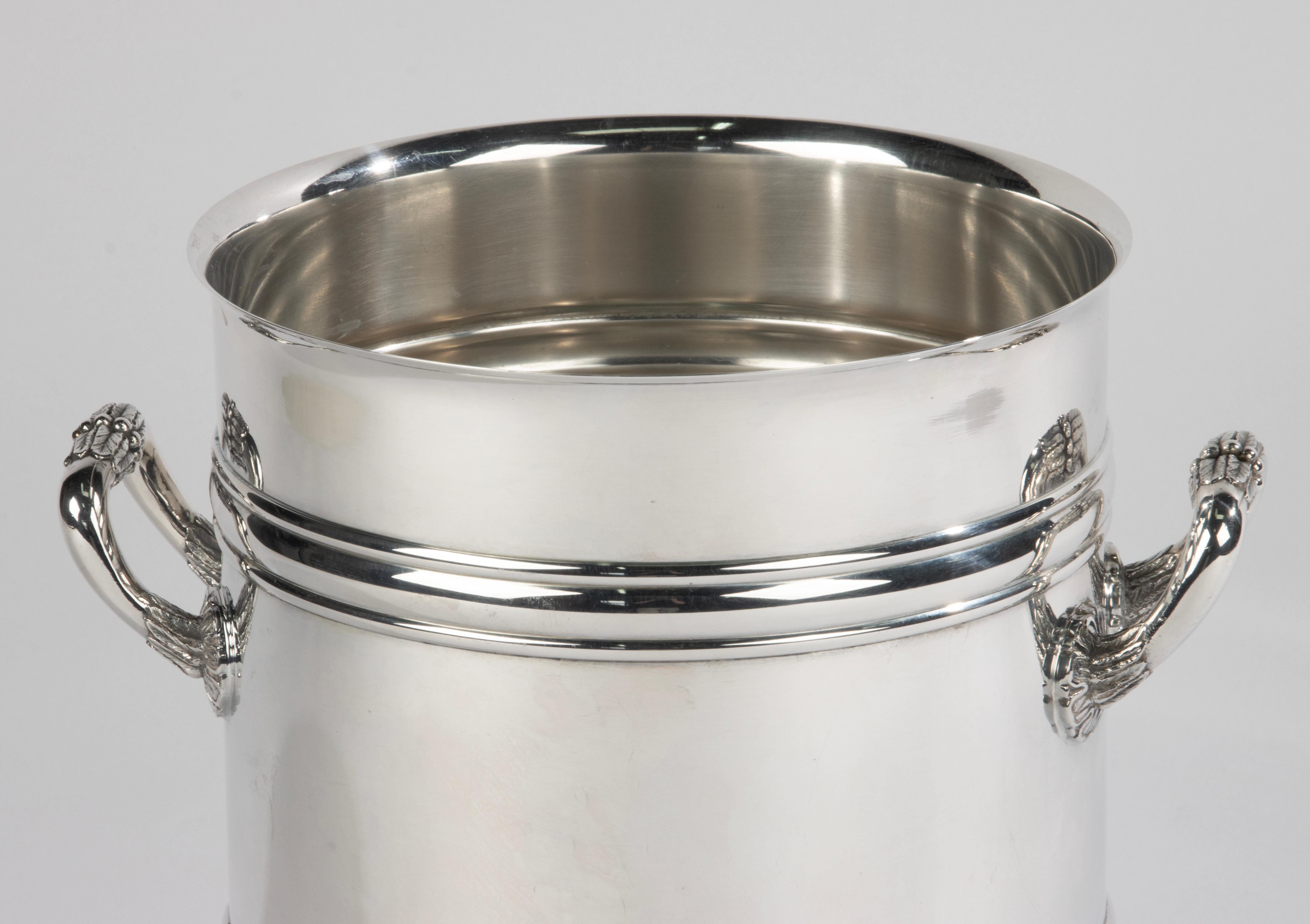 Enfriador de vino chapado en plata - Christofle - Modelo Sully Luis XVI en venta