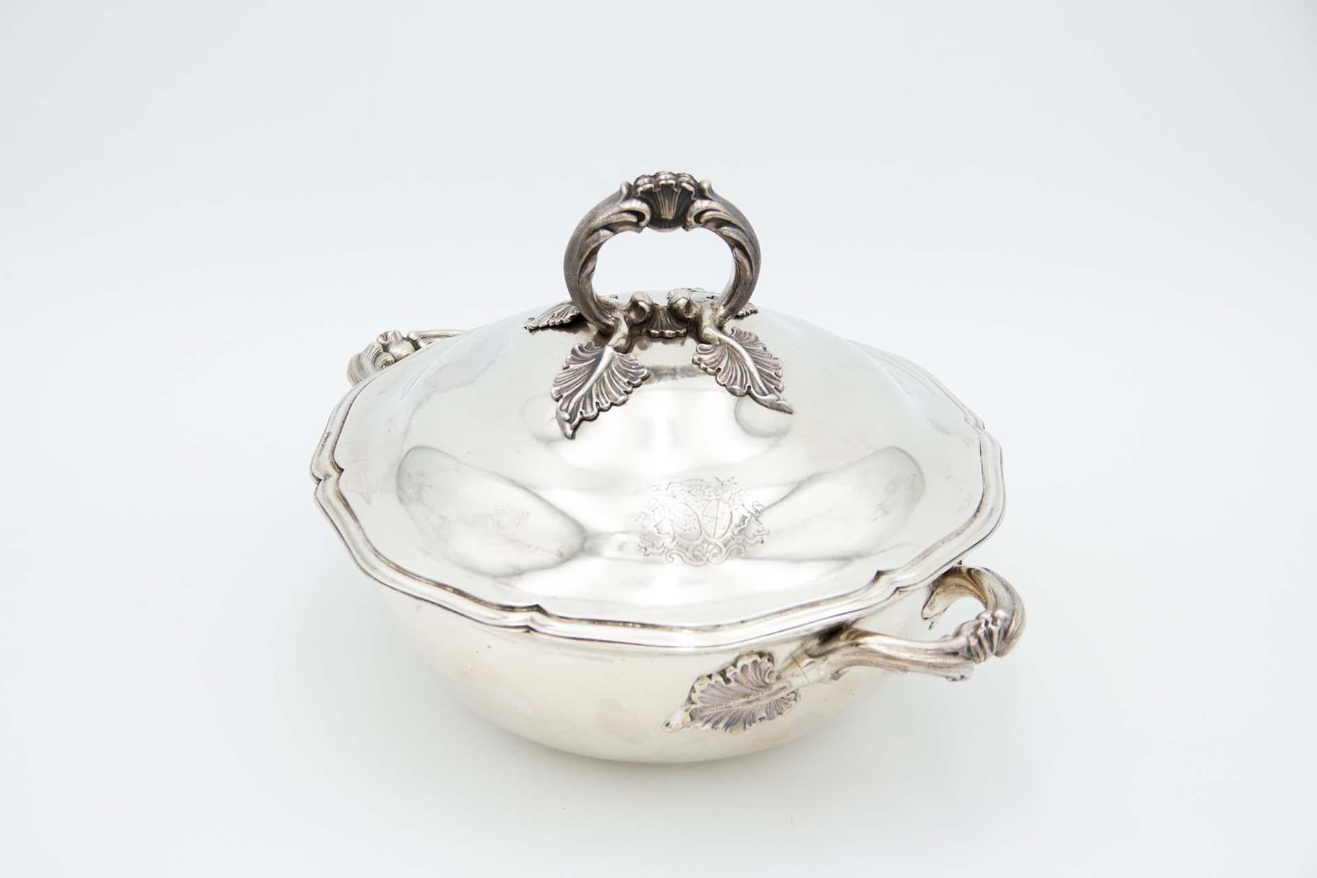 Silver plated with acanthus leaf details For Sale