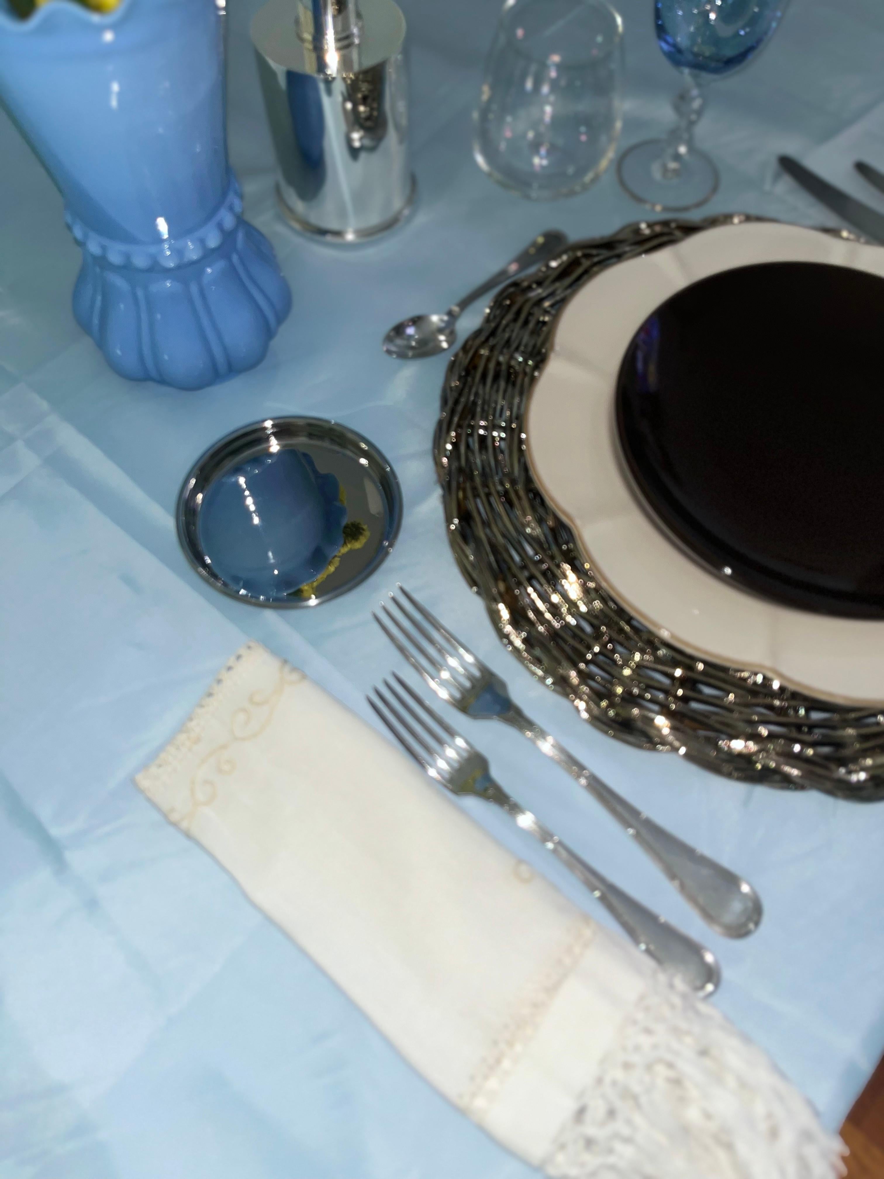Tovaglietta in vimini intrecciato placcato argento, design artigianale italiano, anni 2020, in stock in vendita 2