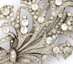 Silver - Platinum and diamond brooch; roses - 19th century