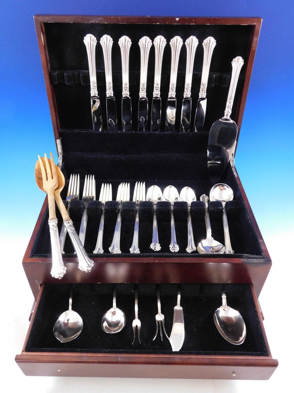 Dinner Size Silver Plumes by Towle sterling silver Flatware set, 49 pieces. This set includes:

8 Dinner Size Knives, 9 1/2