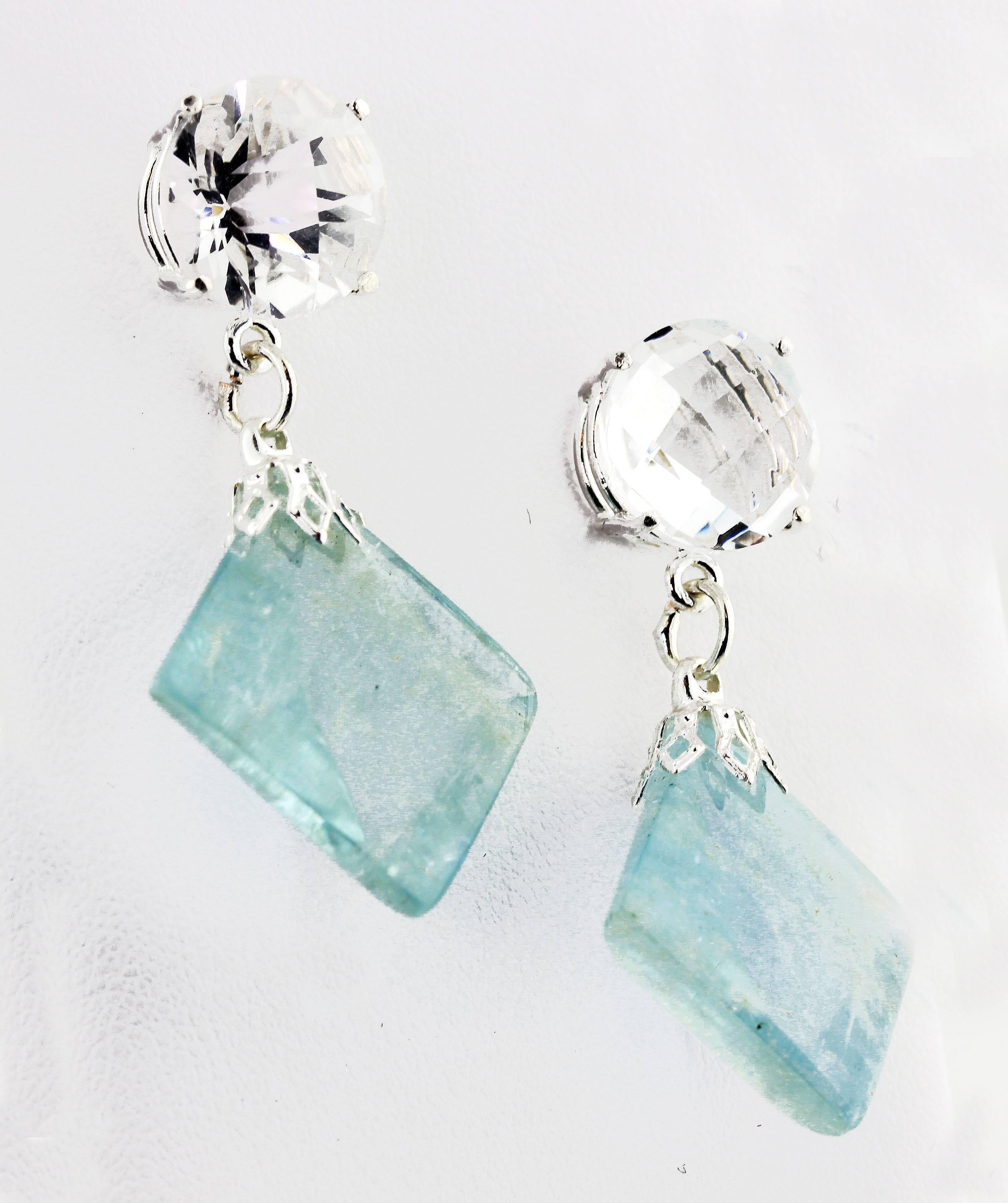 Silver Quartz Dangle Bright Aquamarines on Sterling Silver Stud Earrings In New Condition In Raleigh, NC