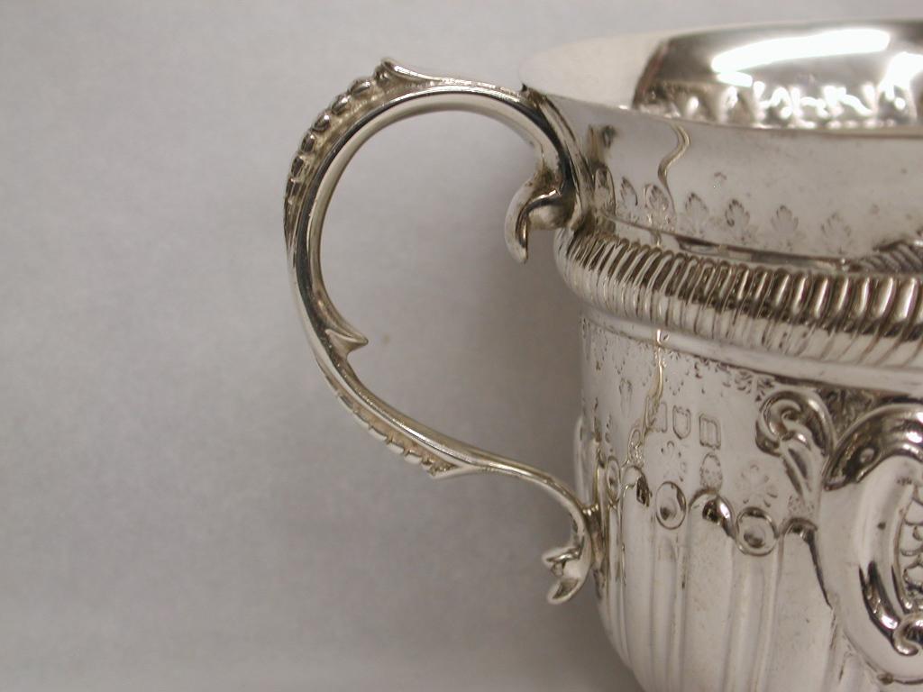 Silver Queen Anne Style Two Handled Porringer, 1908 For Sale 3