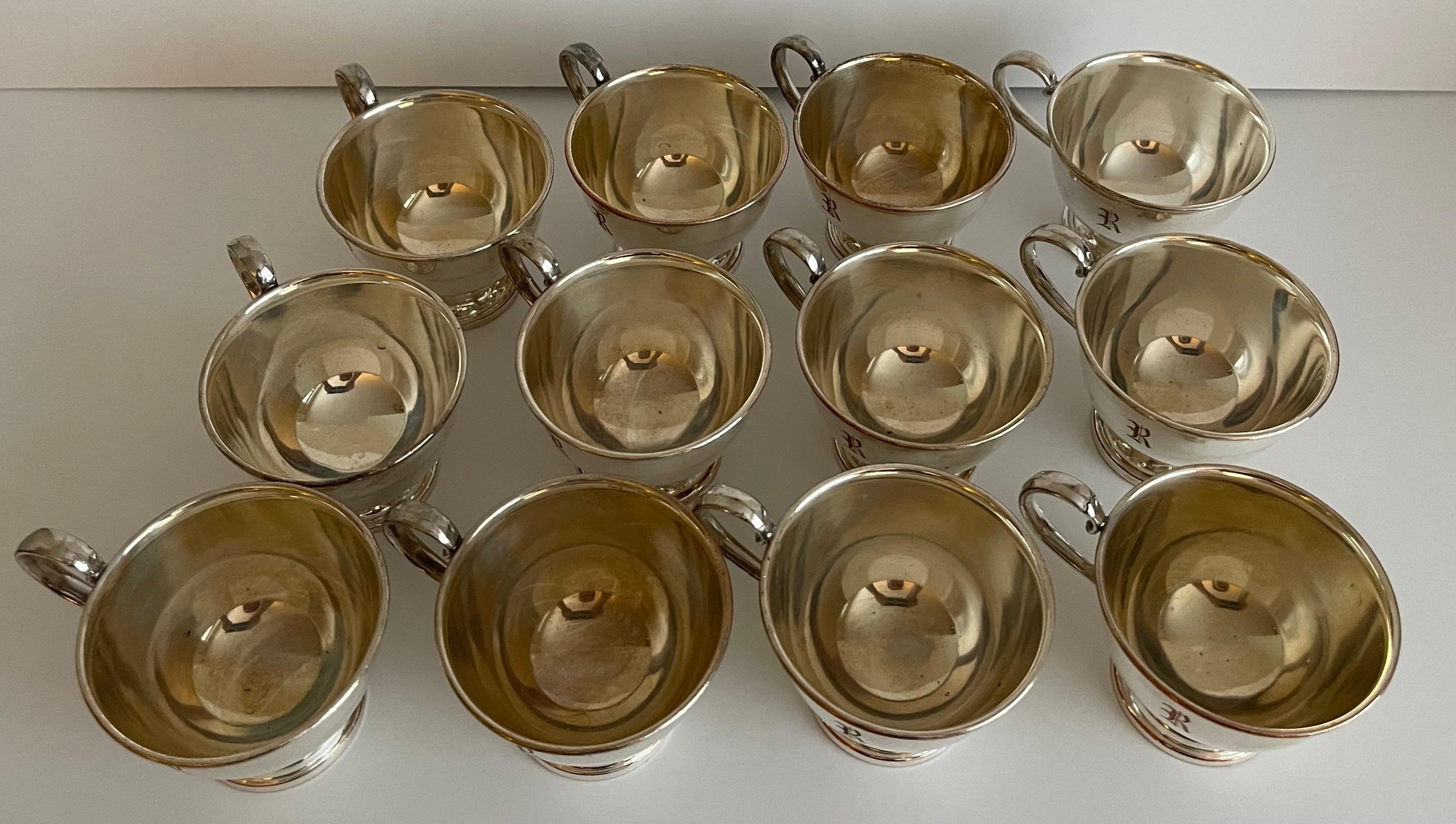 Silberne R-Monogramm-Tasse, 12er-Set (Edwardian)