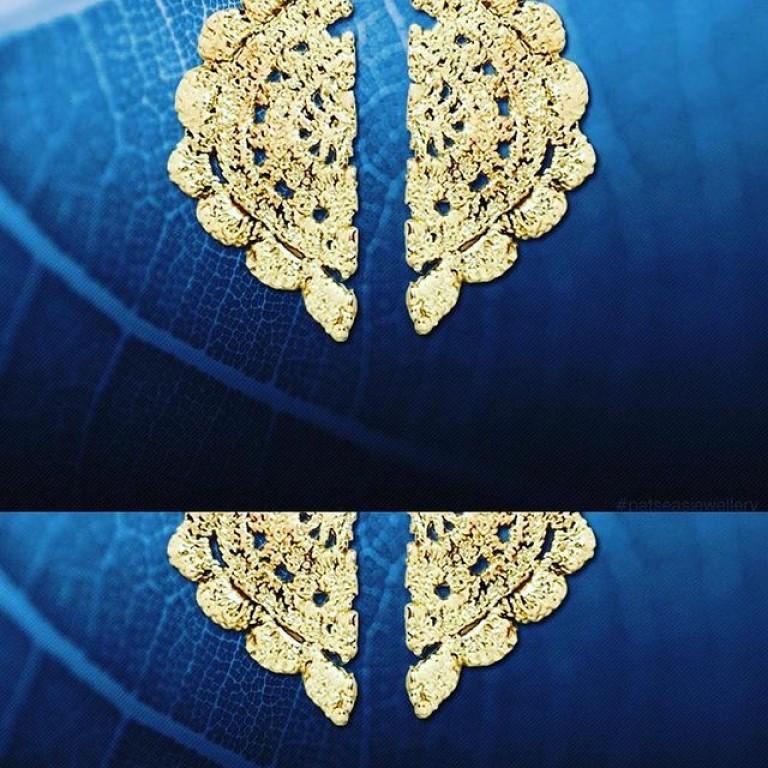 Silver Randal Dangle Earrings in Lace Crochet In New Condition For Sale In Astoria, NY