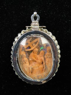 Silver reliquary with a boxwood carving depicting the Descent from the Cross