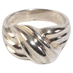 Silver Ribbed Ring