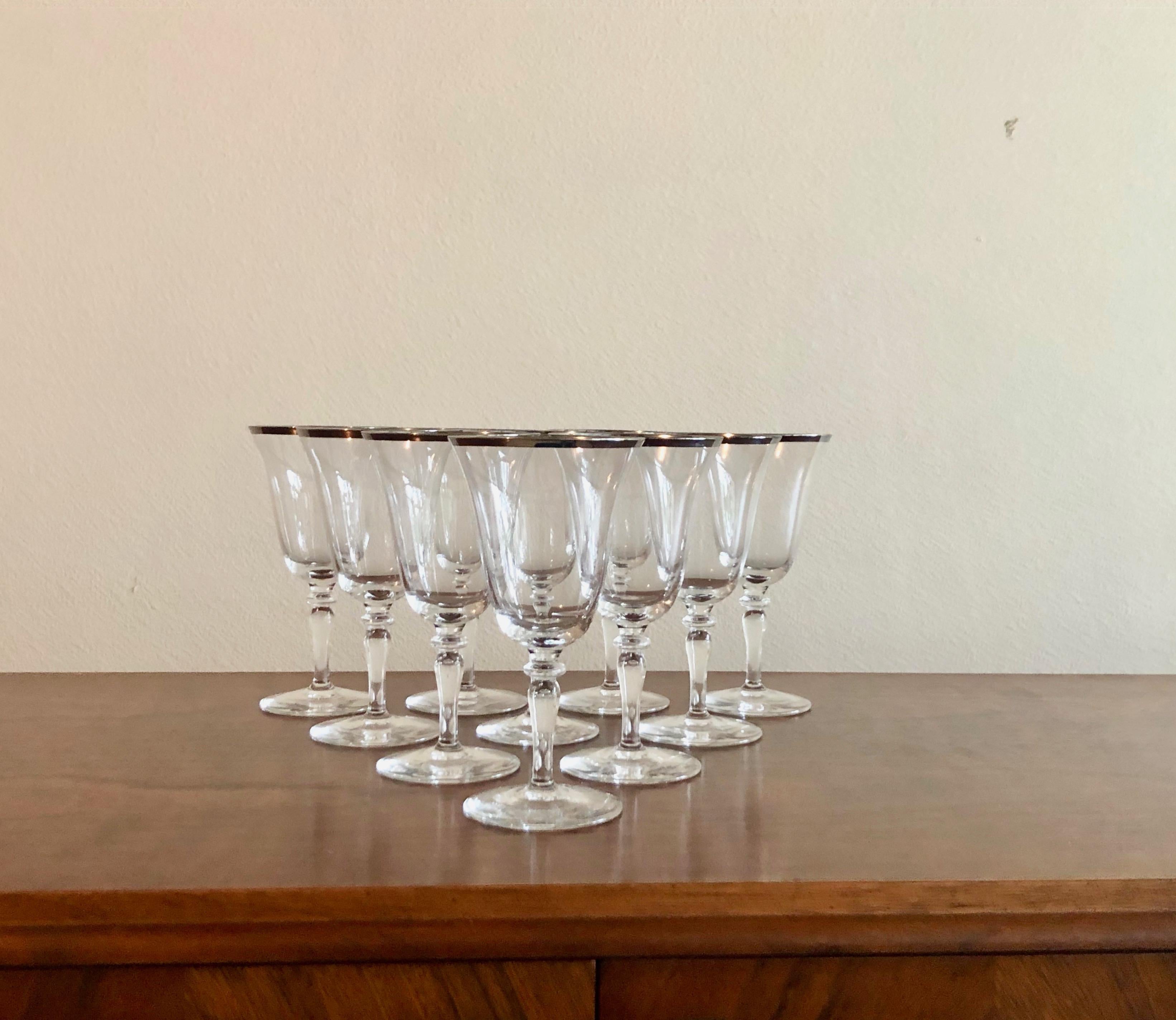 wine glasses with silver rim