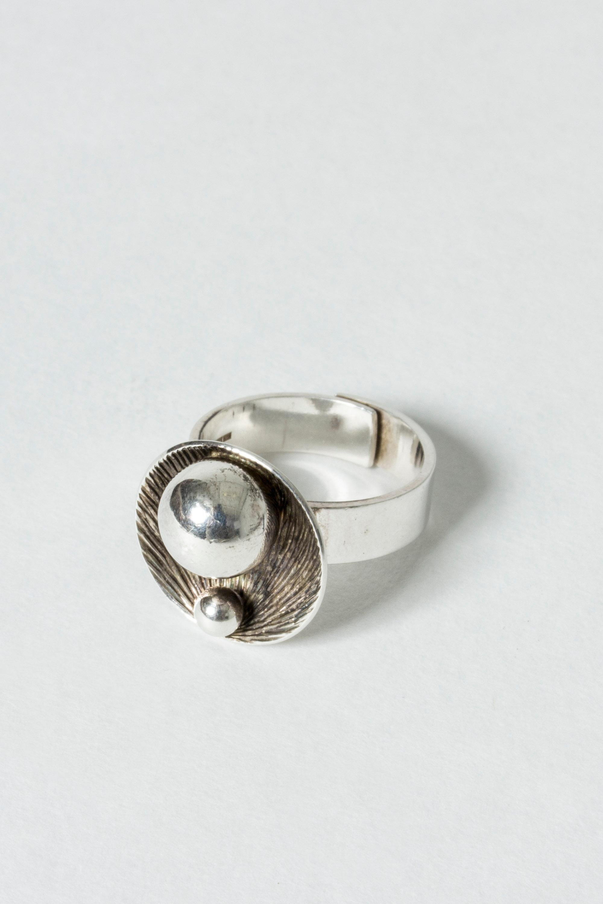 Silver Ring by Elis Kauppi for Kupittaan Kulta, Finland, 1971 In Good Condition In Stockholm, SE