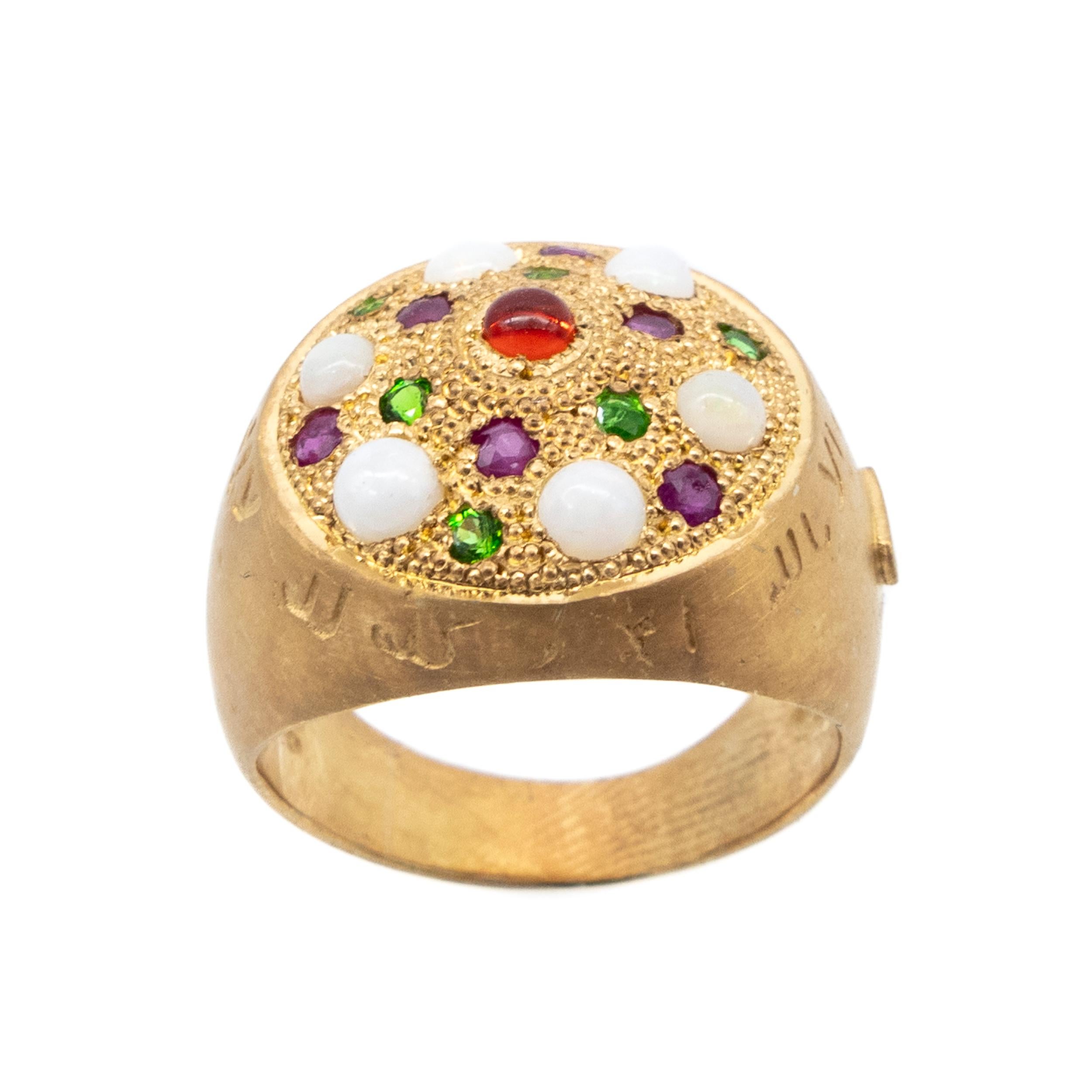 Silver Ring Gold Plate White Opals Red Fire Opal Emeralds Rubies Vicente Gracia In New Condition In Valencia, ES