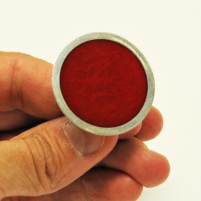 Vintage Silver Ring with a Big Red Round Plate, 1970s In Good Condition In Stockholm, SE