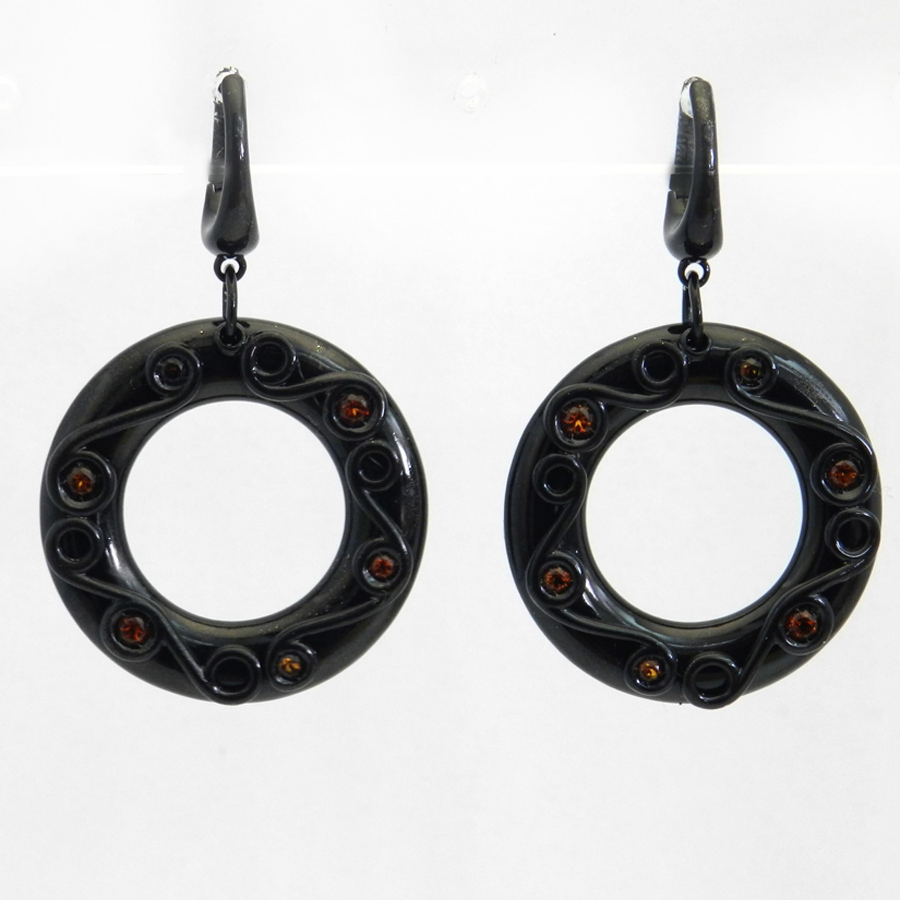 Silver Round Earrings with Black Enamel Citrine For Sale 1