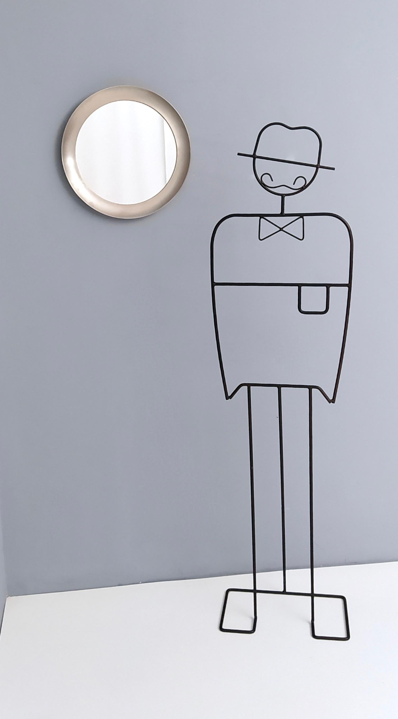 Mid-Century Modern Silver Round Narciso Mirror with Steel Frame by S. Mazza for Artemide, Italy For Sale