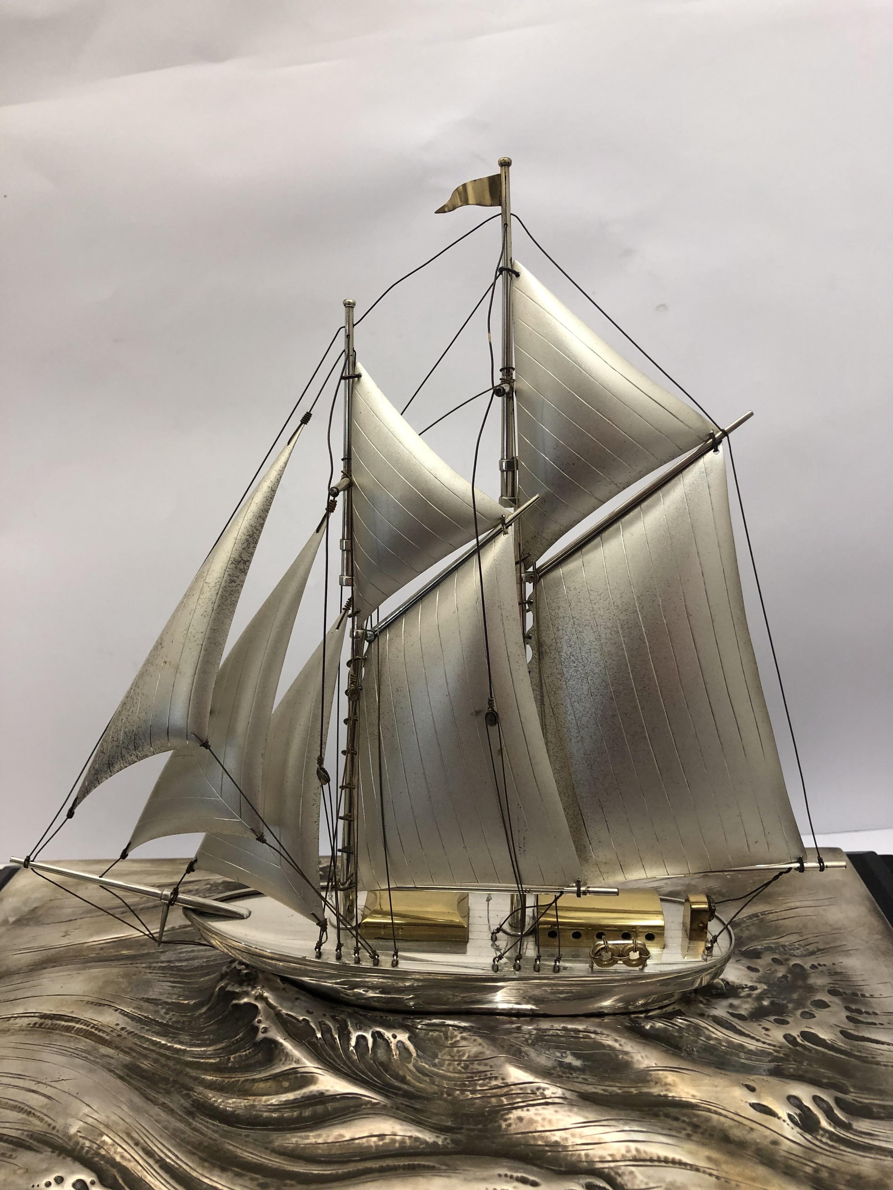 Late 20th Century Silver Sailing Boat of Angus 5 For Sale