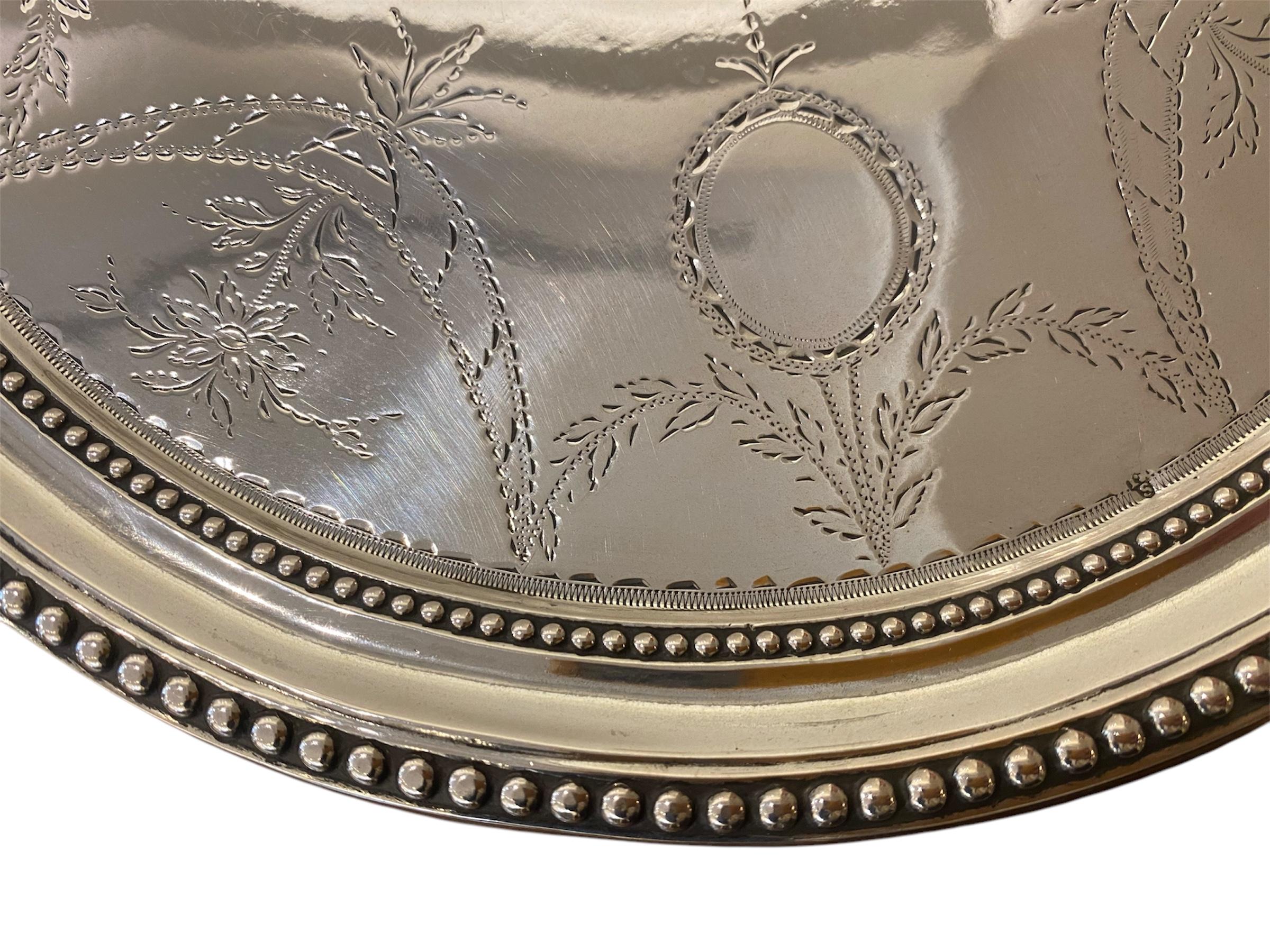 Silver salt cellar with three feet, Portuguese, 18th Century. In Good Condition In Lisboa, PT