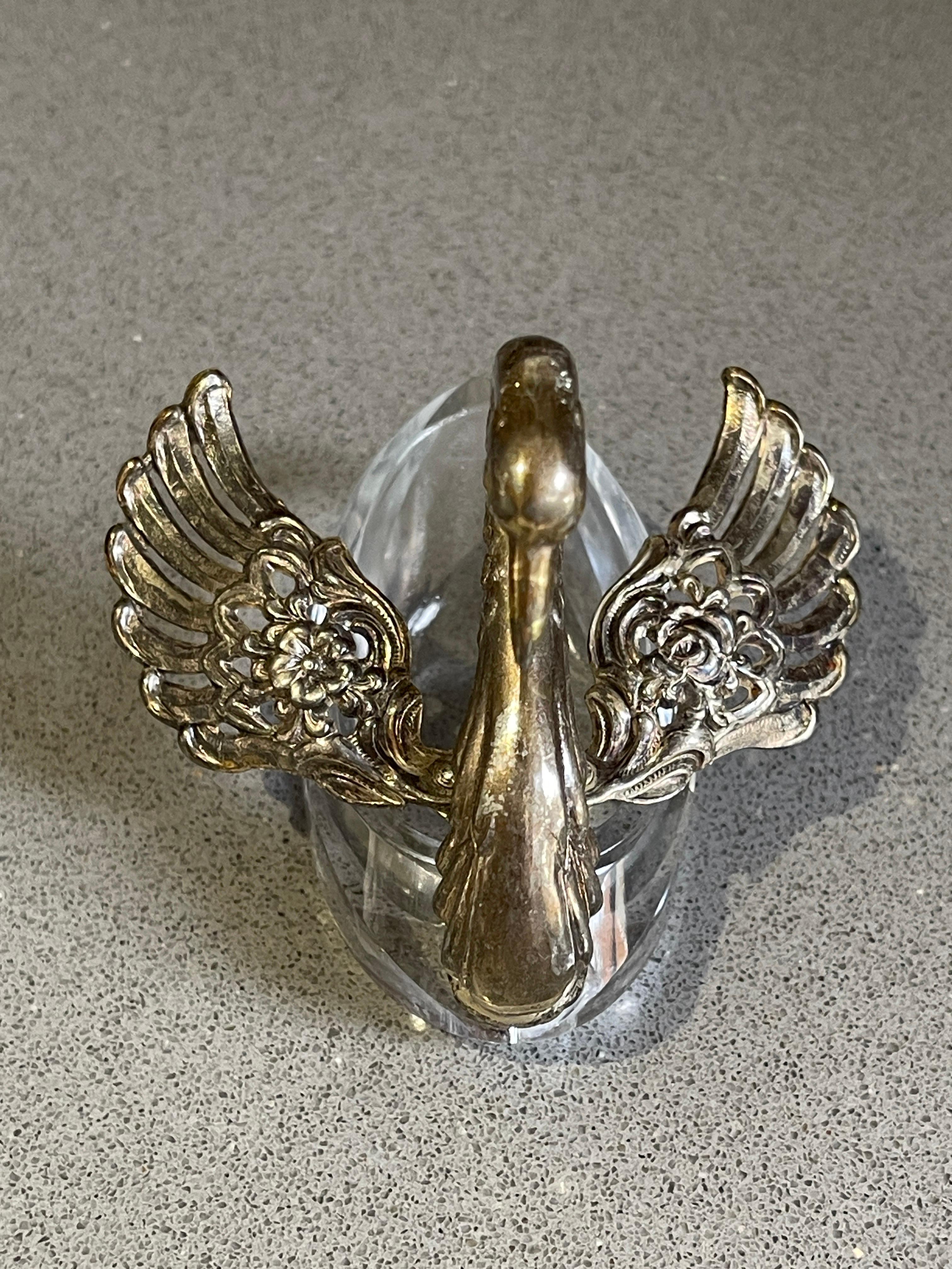 Silvered Silver Salt Shaker, A Pair of Antique Salt Shaker Crystal Swann Moving Wings For Sale