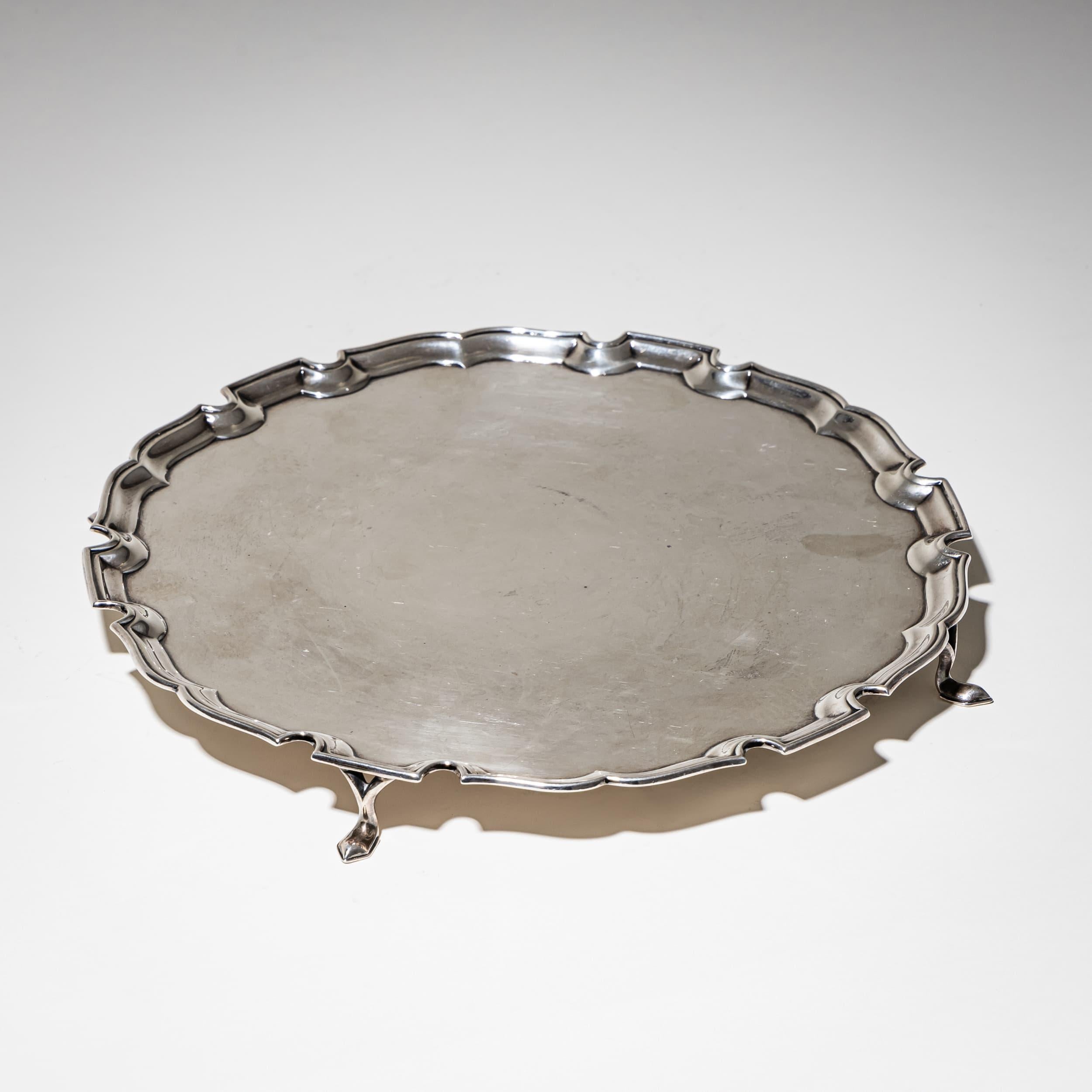 Britannique Salière en argent, Edward Barnards & Sons, Londres 1923 en vente