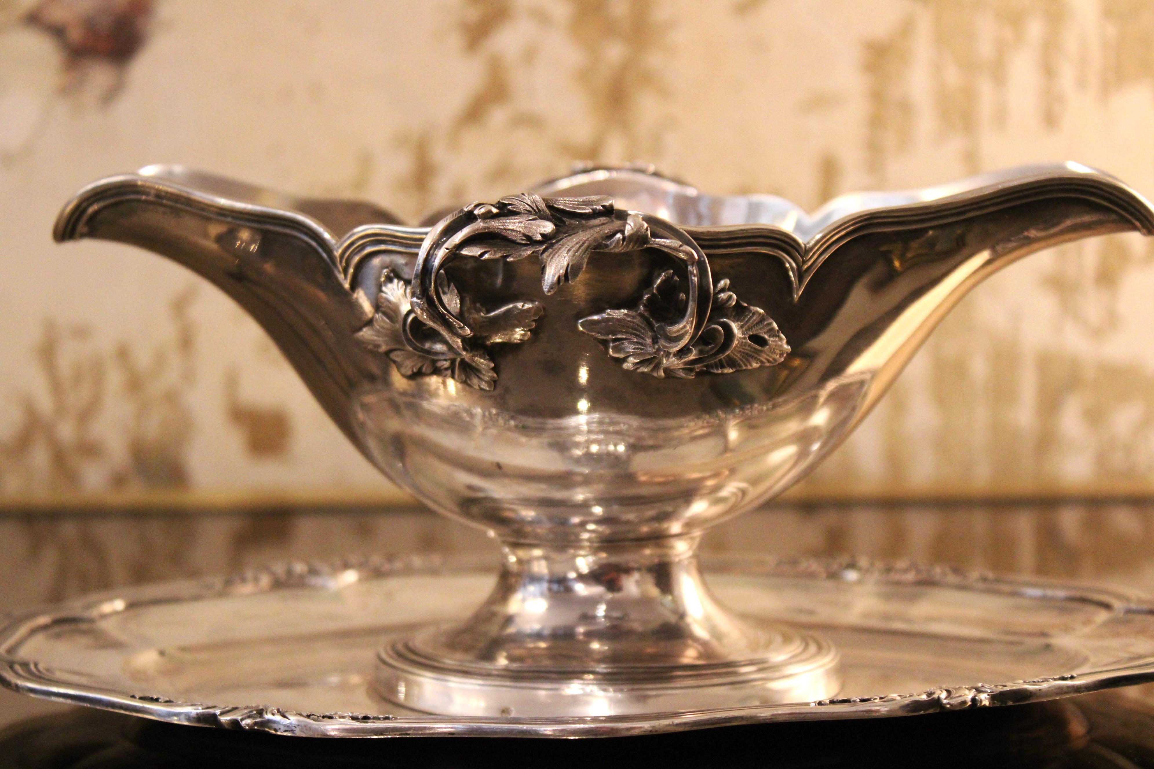 Silver sauce boat by Puiforcat For Sale 5
