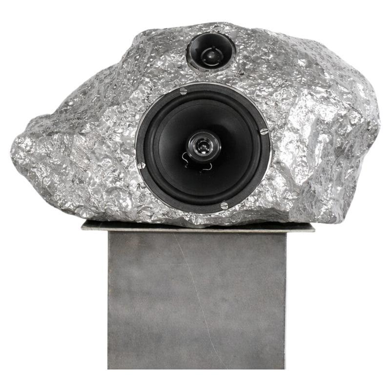 Pietra canterina scultorea in argento MDL. C. Altoparlante in vendita