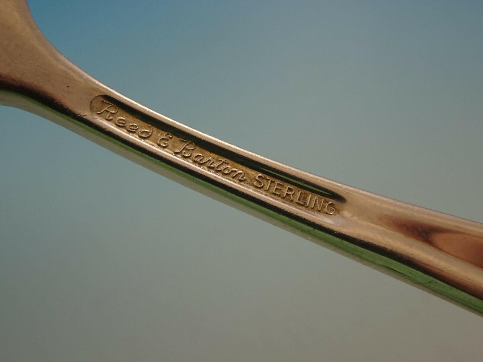 Argent sterling Ensemble de couverts en argent sterling 8 services 42 pièces Sculpture de Reed and Barton en vente