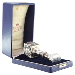 Silver seal with Portuguese coat of arms, shell pommel & corded body