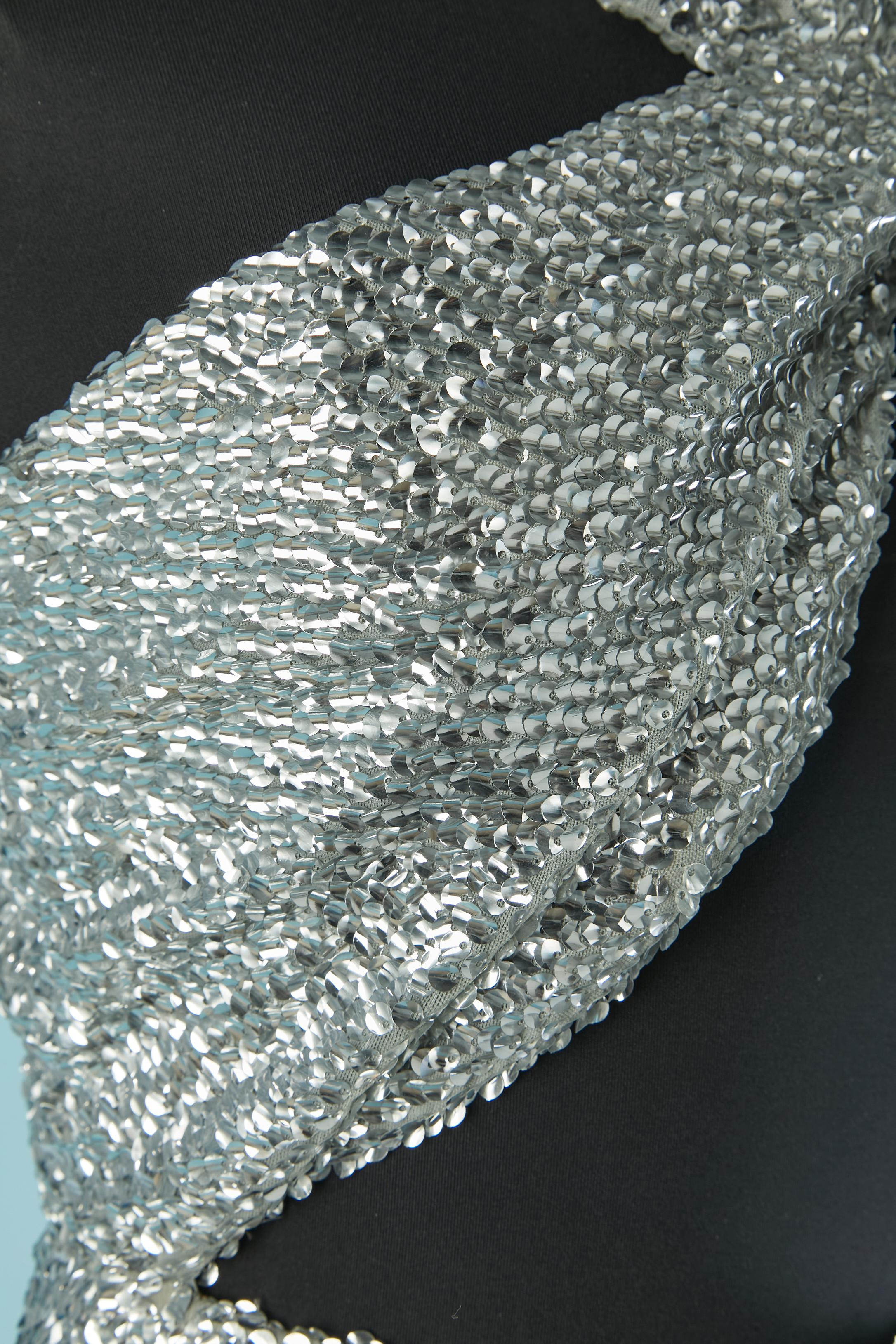 Robe de soirée à paillettes argentées TOM FORD SS2023 Pour femmes en vente