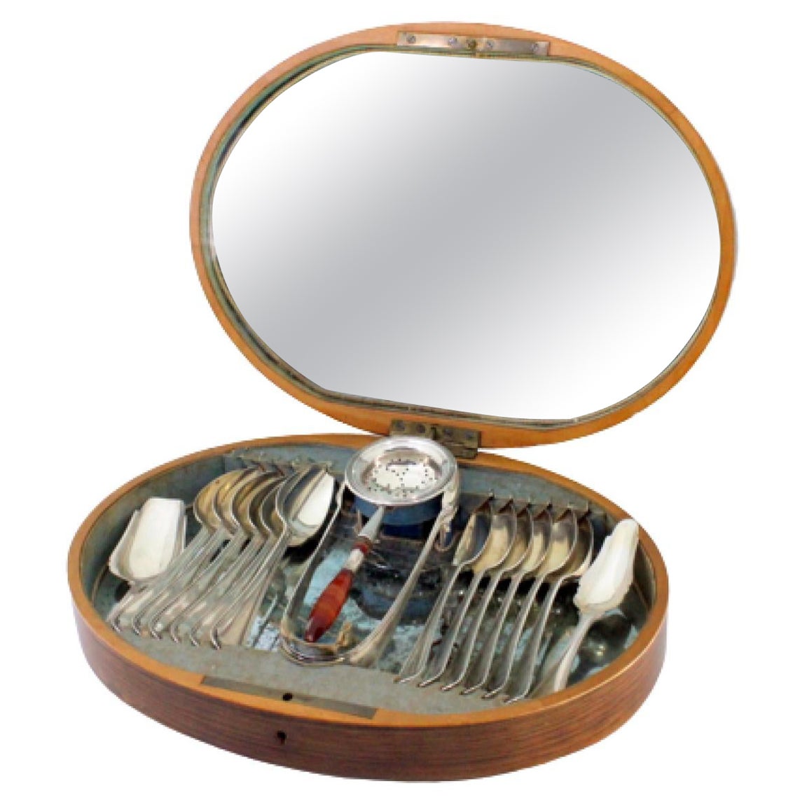 Silver set with strainer, tongs, twelve spoons and two shovels in case im Angebot