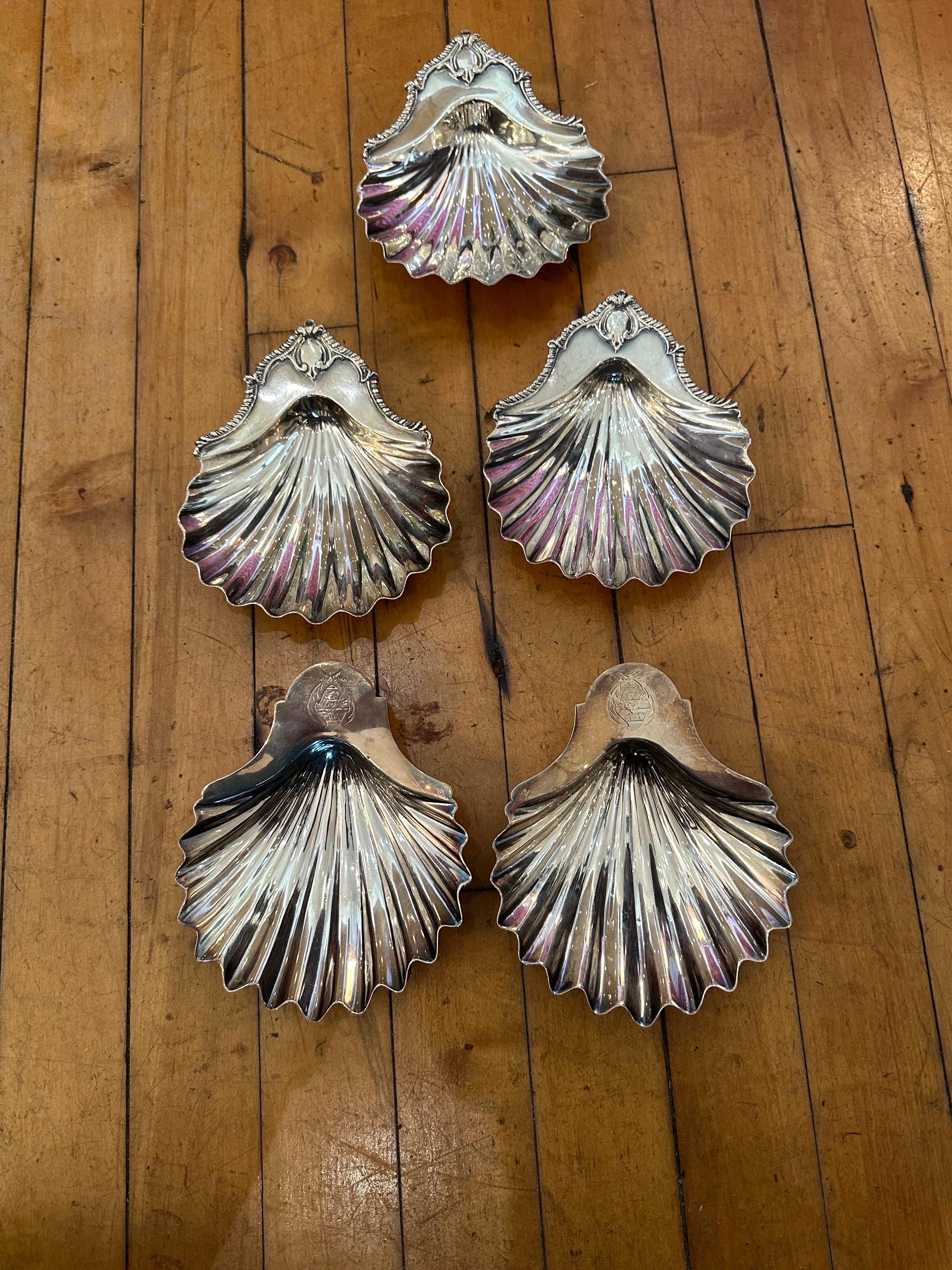A. Silver Muschelform Servierschalen.  Preis pro Gericht
