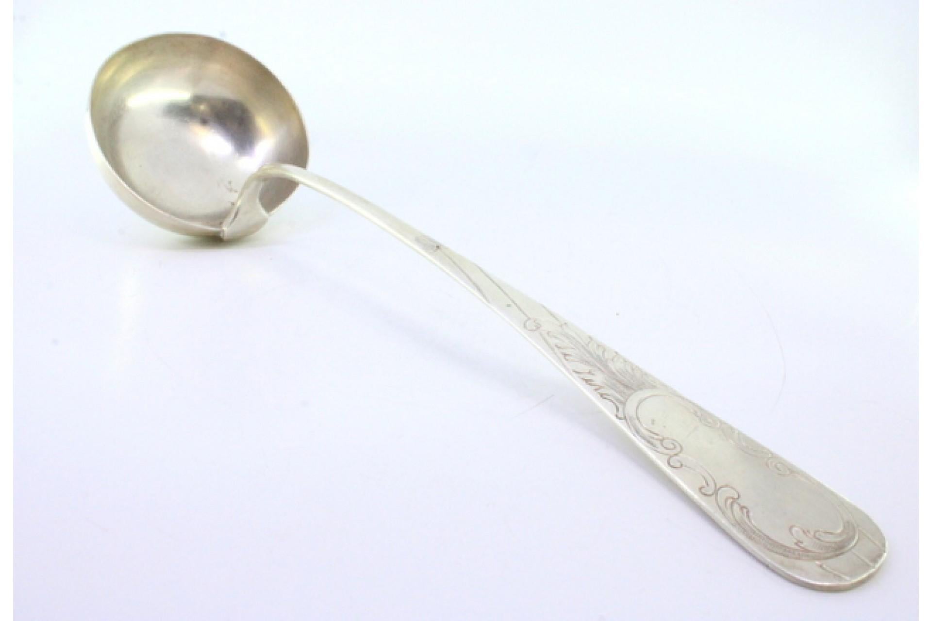 19th Century Silver shell-shaped ladle with engraved monogram cartouche For Sale