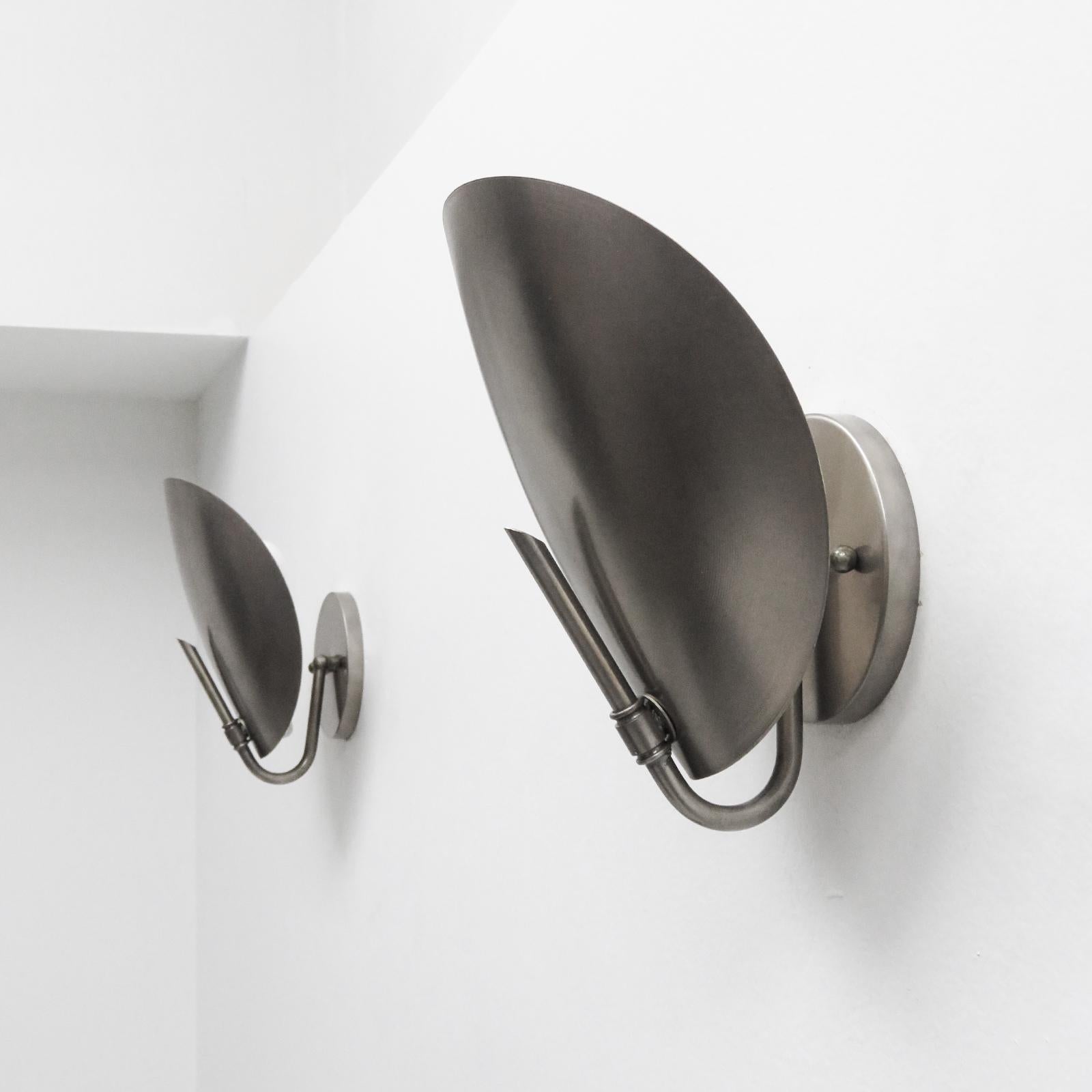 American Silver Shell Wall Lights by Gallery L7 For Sale