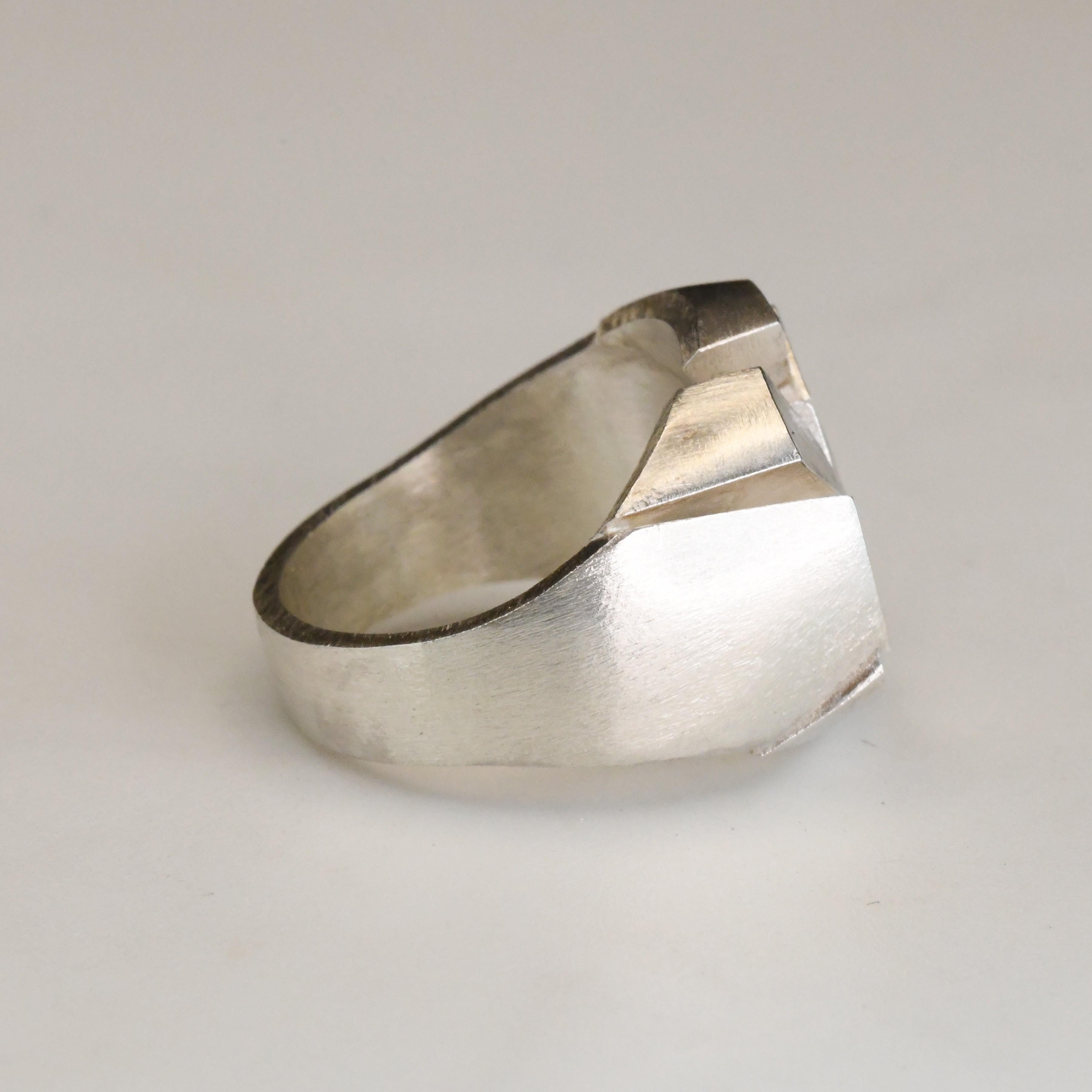Anello con sigillo 