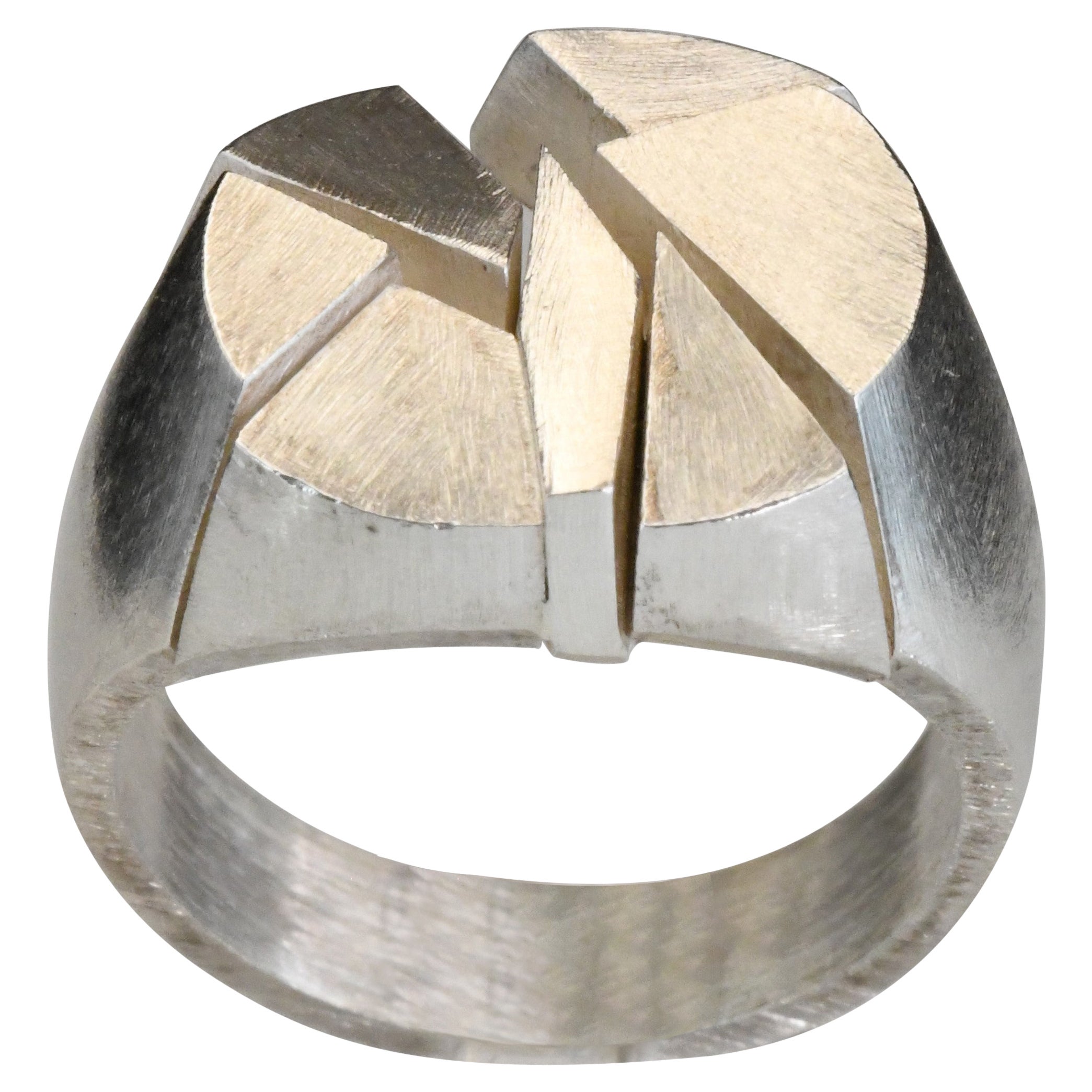 Anello con sigillo "Smashed" in argento in vendita