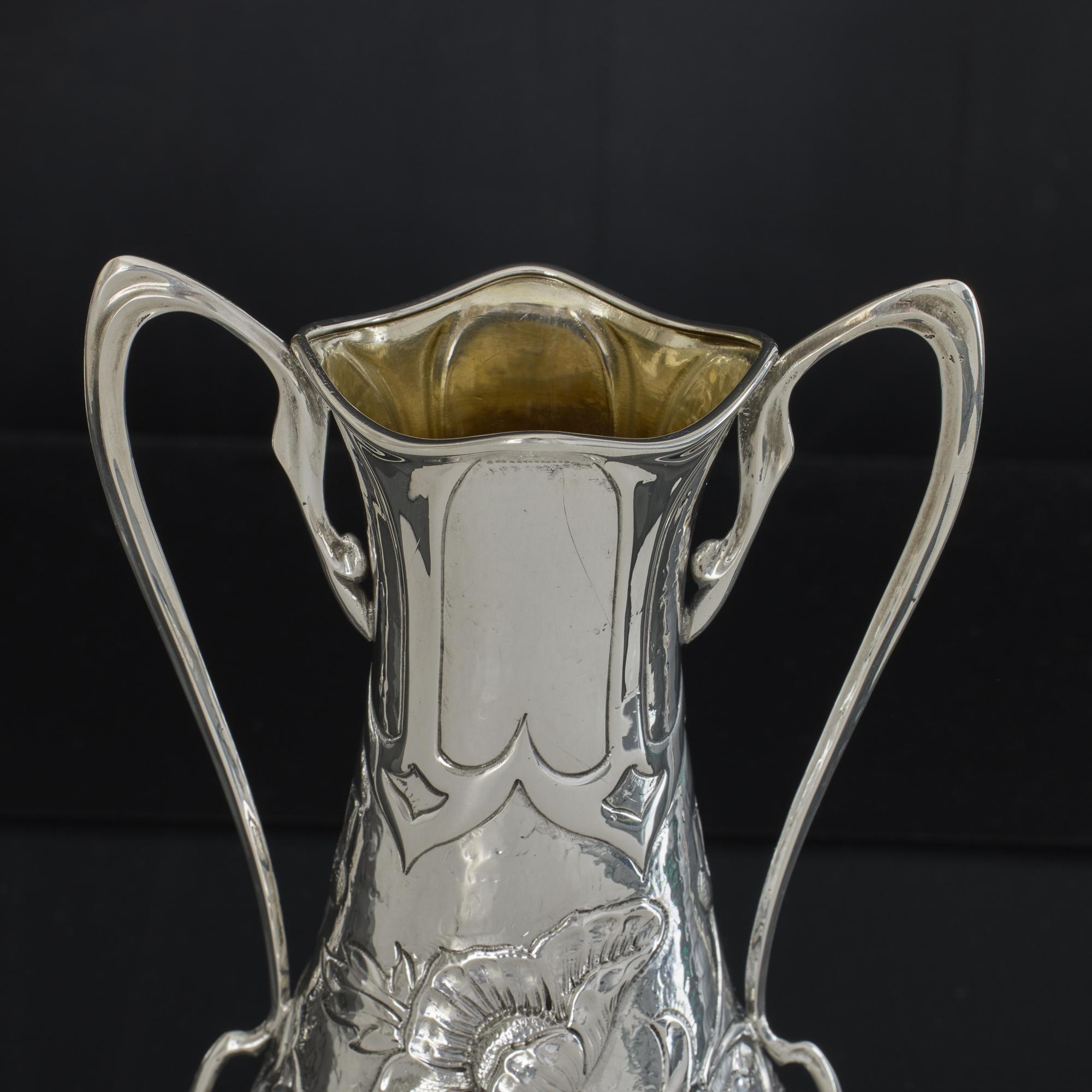 Pair of Art Nouveau silver vases For Sale 3