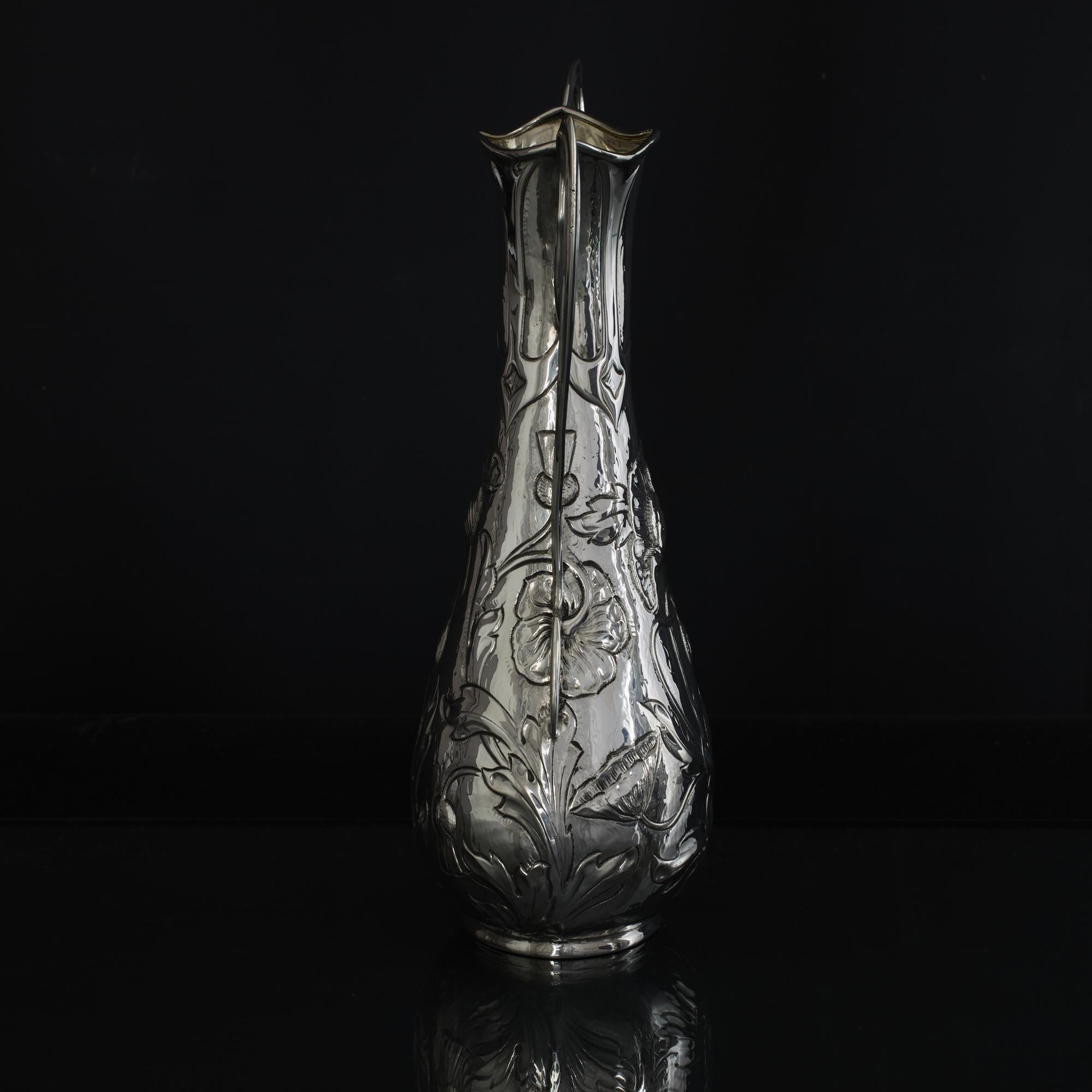 Pair of Art Nouveau silver vases For Sale 4