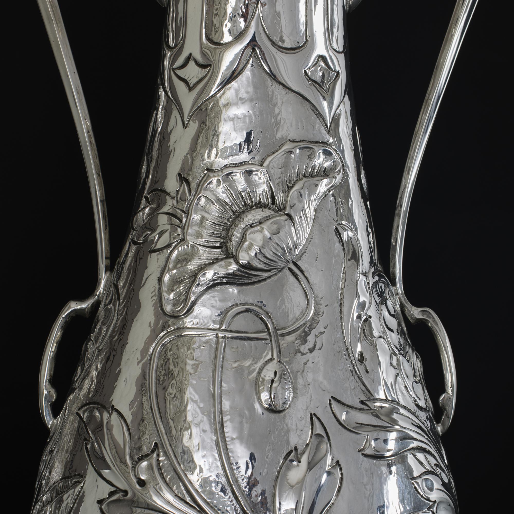 Edwardian Pair of Art Nouveau silver vases For Sale