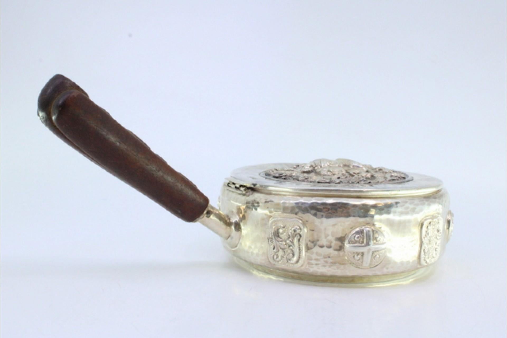 Silver smudging bowl w/ soldier busts, reliefs & wooden handle For Sale 3