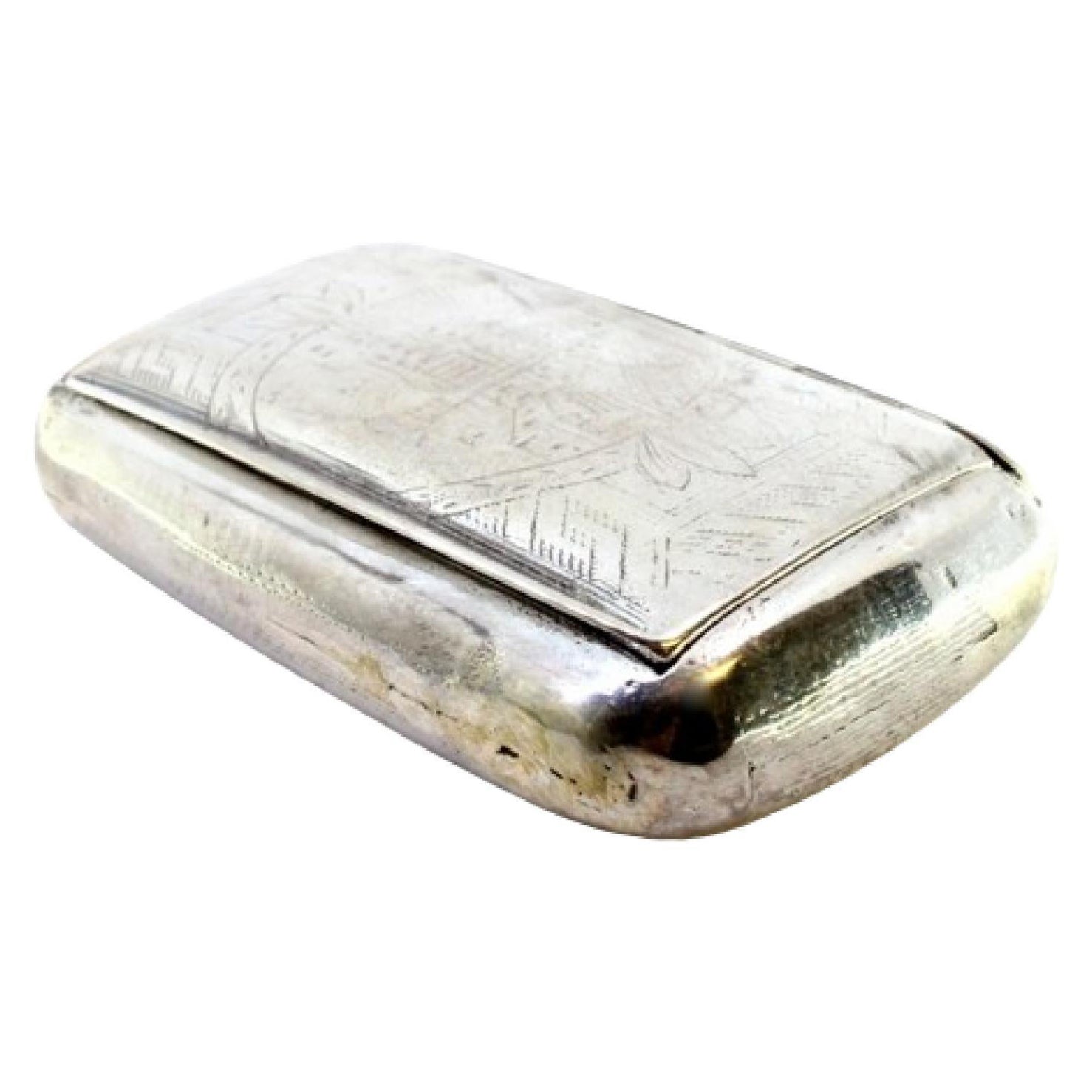 Silver snuff box with engraving and hinged lid